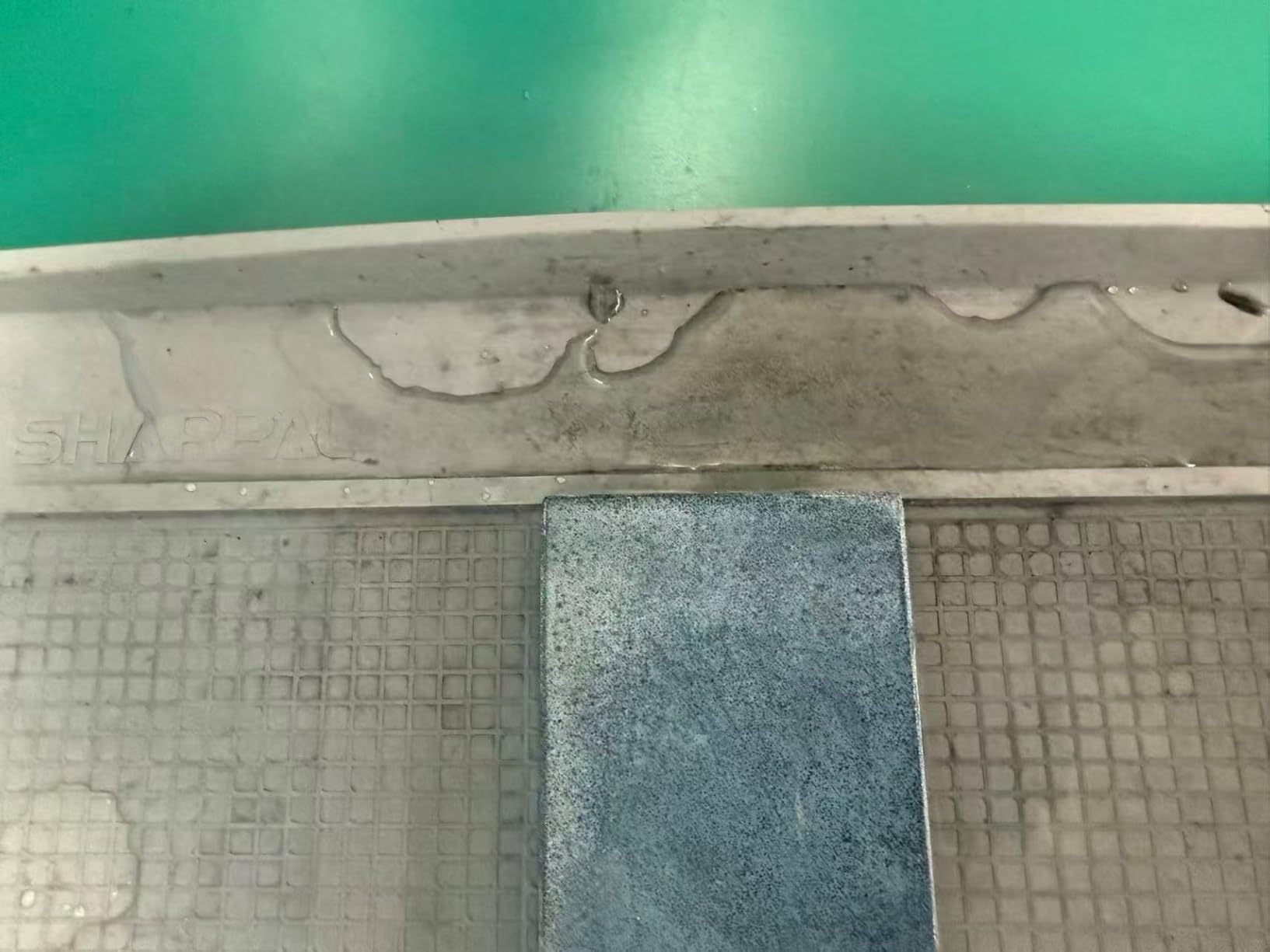 SHARPAL 149H Sharpen-No-Mess Silicone Sharpening Stone & Whetstone Tray, Knife Sharpener Mat with Anti-Slip Textures, Stopper Bar & Basket-Style Handles, 0.21 gal (800 mL) Water Storage, Easy to Clean customer photo 2