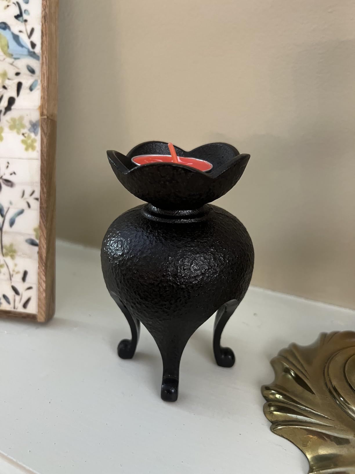 Japanese Style Cast Iron Candle Holder, Small Handmade Vintage Candlestick Holders, Rustic Pillar Candle Holder, Farmhouse Candle Stand for Fireplace Shelf Home Decor (2.24