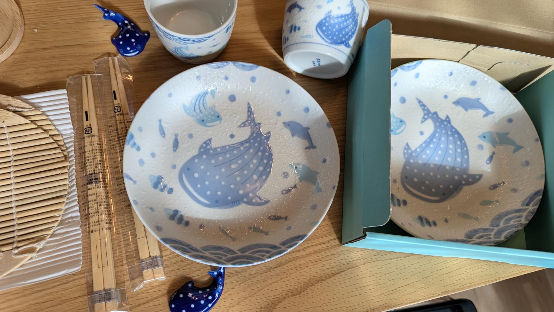 Japanese Soba Noodle Serving Set for 2 - Mino Ware Ceramic Plates, Cups, Bamboo Strainers, Chopsticks & Whale Shark Chopstick Rests - Authentic Zaru Soba Dishware Gift Set customer photo 2