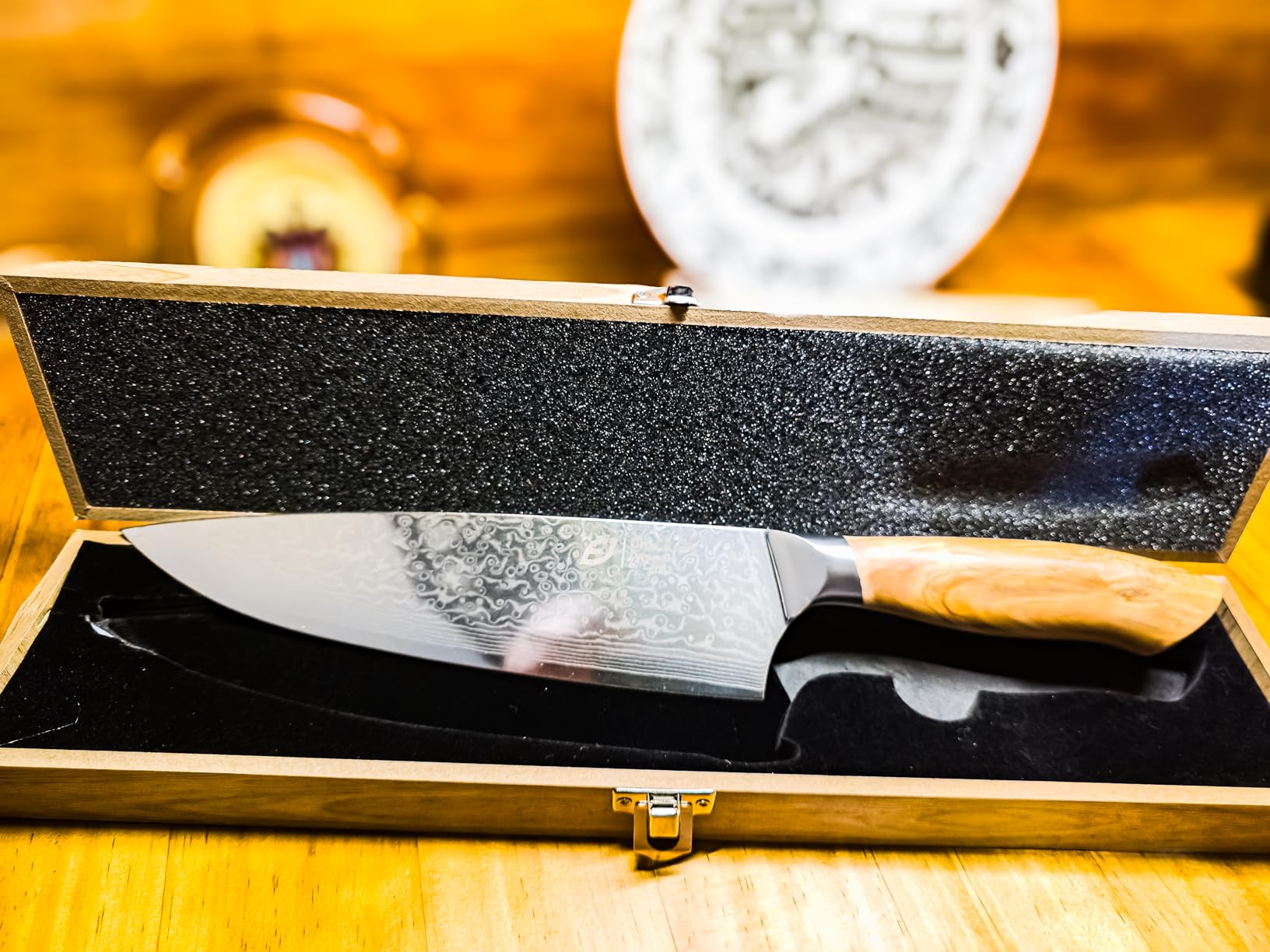 Damascus Chef Knife in Japanese Steel, 67-Layers Damascus Kitchen Knife with Wooden Gift Box and Original Olive Wood Handle, Cooking Knives for Home Kitchen Gift Idea customer photo 1