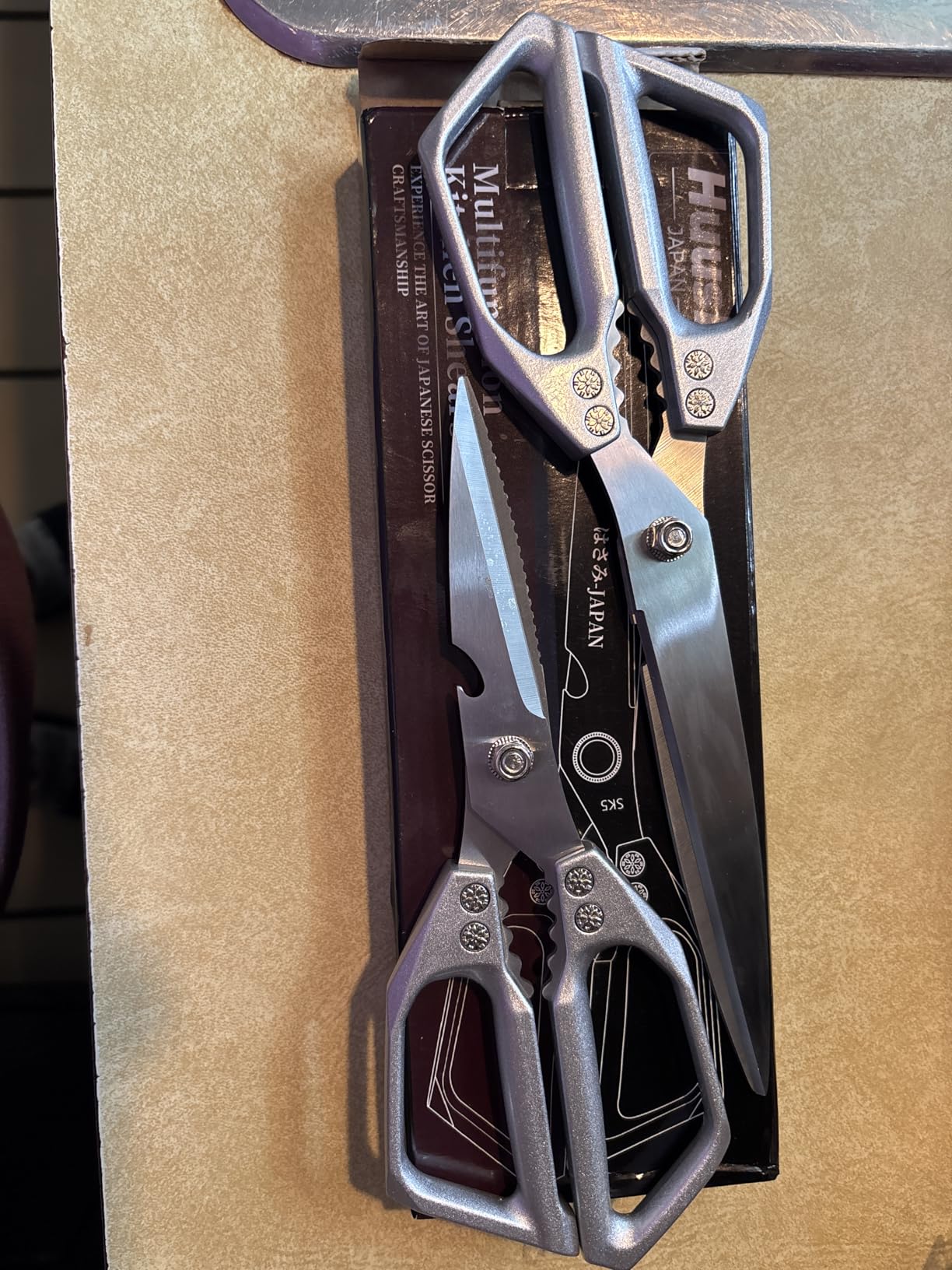 HUUSK Kitchen Scissors Set Black - Upgraded Stainless Steel Kitchen Shear, Sharp Meat Scissors, Heavy Duty Poultry Shears, Japanese Cooking Scissor for Food, Dishwasher Safe Christmas Gifts for Women customer photo 1