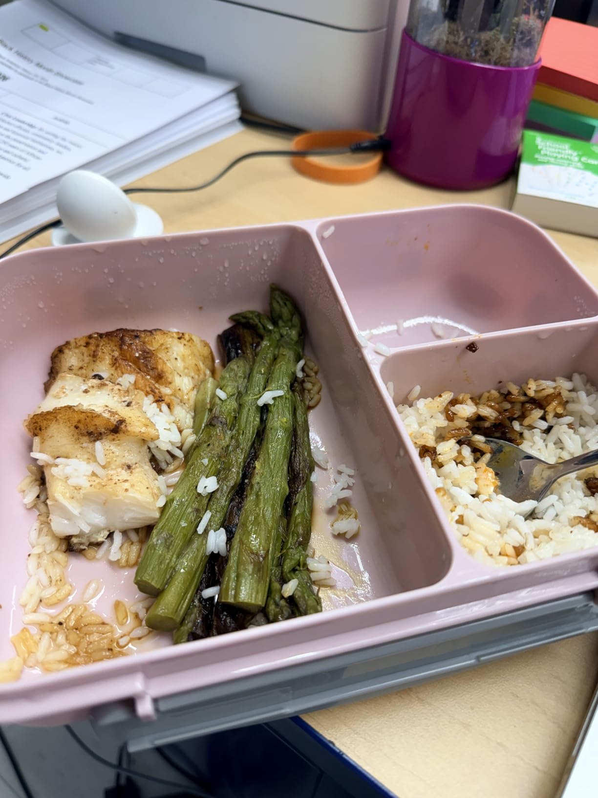 WHALEHOUSE Large Capacity Bento Box for Adult, 1700ML 3 Compartments Lunch Box with Utensil, Airtight Food Container with Lids for Meal Prep, Microwave/Dishwasher/Freezer Safe, On the Go (Blue) customer photo 1