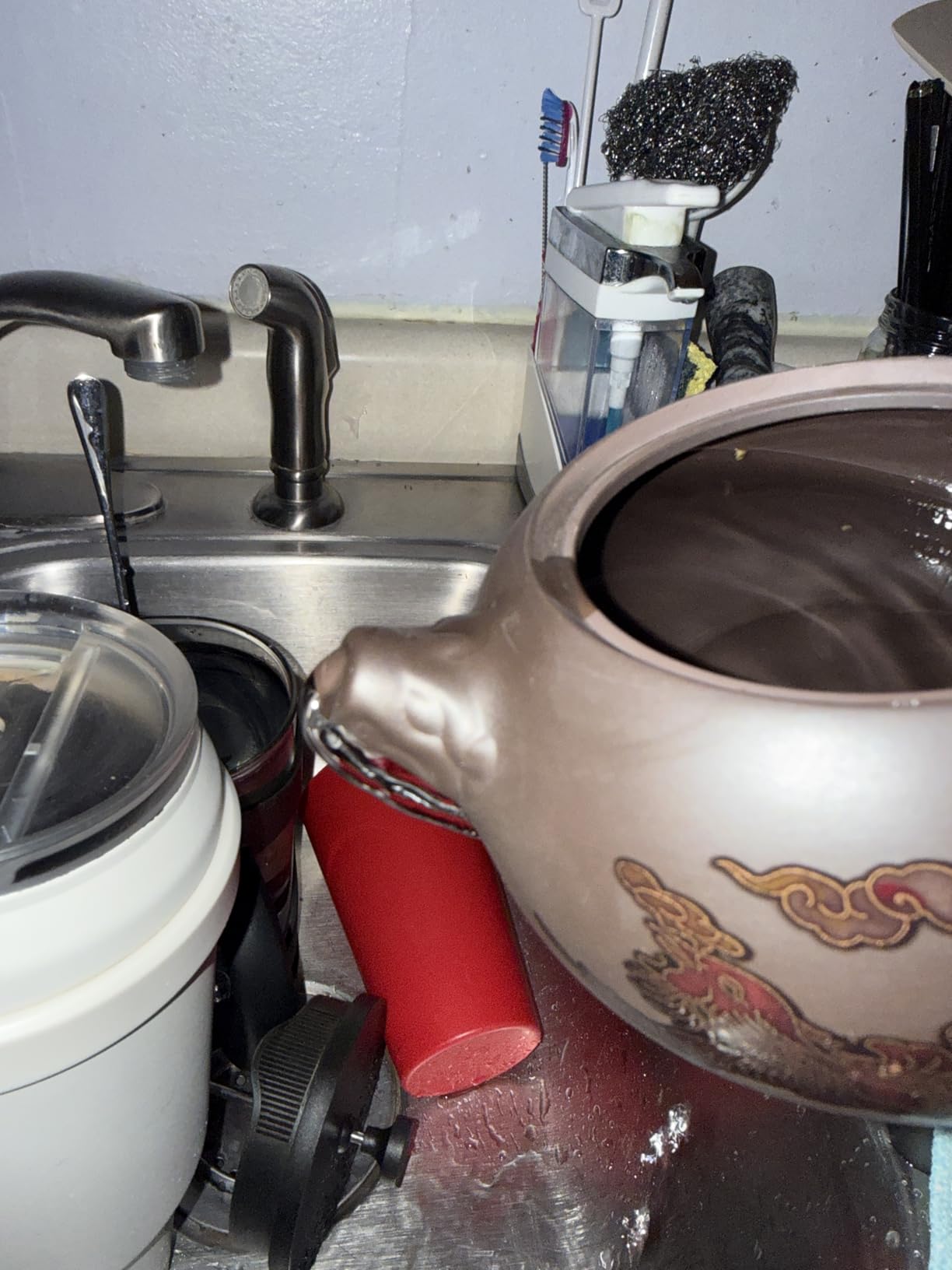 Handmade Color-Changing Yixing Clay Teapot - 18oz Large Purple Clay Chinese Enchanted Tea Kettle, Kung Fu Tea Set with Luxury Gift Box for Tea Lovers, Teapot+2 Teacups customer photo 1