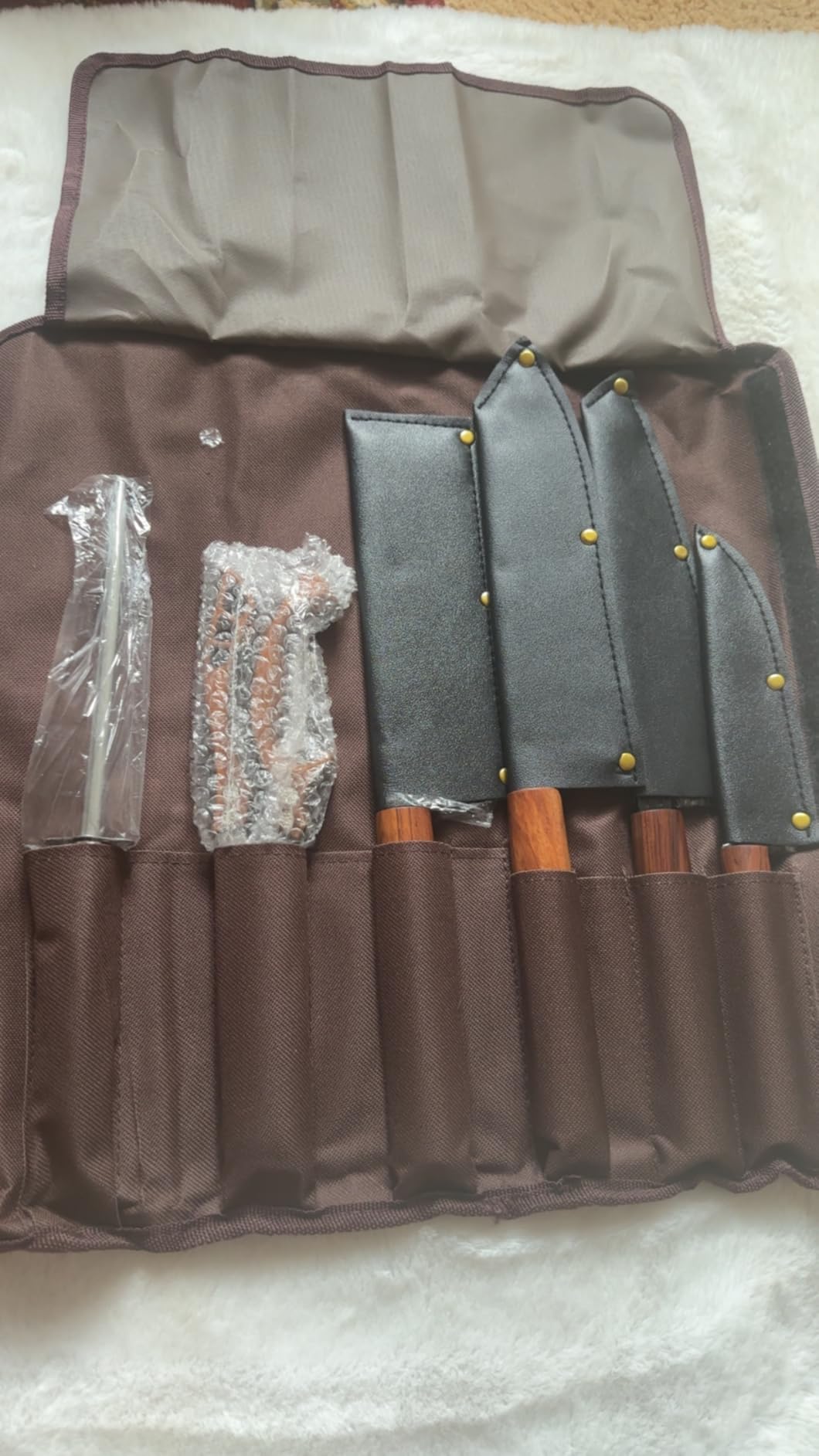 Huusk Japanese Knife Set 6pcs with Covers - Professional Chef Knife Set with Bag & Sharpener, High Carbon Steel Forged Knives Sets with Scissors, Japanese Kitchen Knives Sets, Christmas Gifts for Men customer photo 1