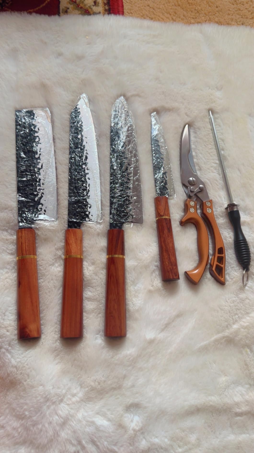 Huusk Japanese Knife Set 6pcs with Covers - Professional Chef Knife Set with Bag & Sharpener, High Carbon Steel Forged Knives Sets with Scissors, Japanese Kitchen Knives Sets, Christmas Gifts for Men customer photo 2