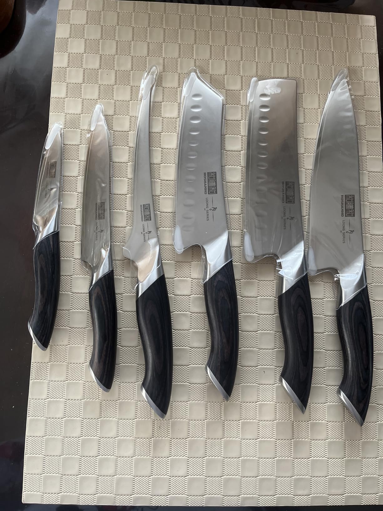 HOSHANHO 7 Pieces Kitchen Knife Set, Japanese High Carbon Stainless Steel Magnetic Knife Block Set, Ultra Sharp Chef Knives Sets with Ergonomic Pakkawood Handle customer photo 2