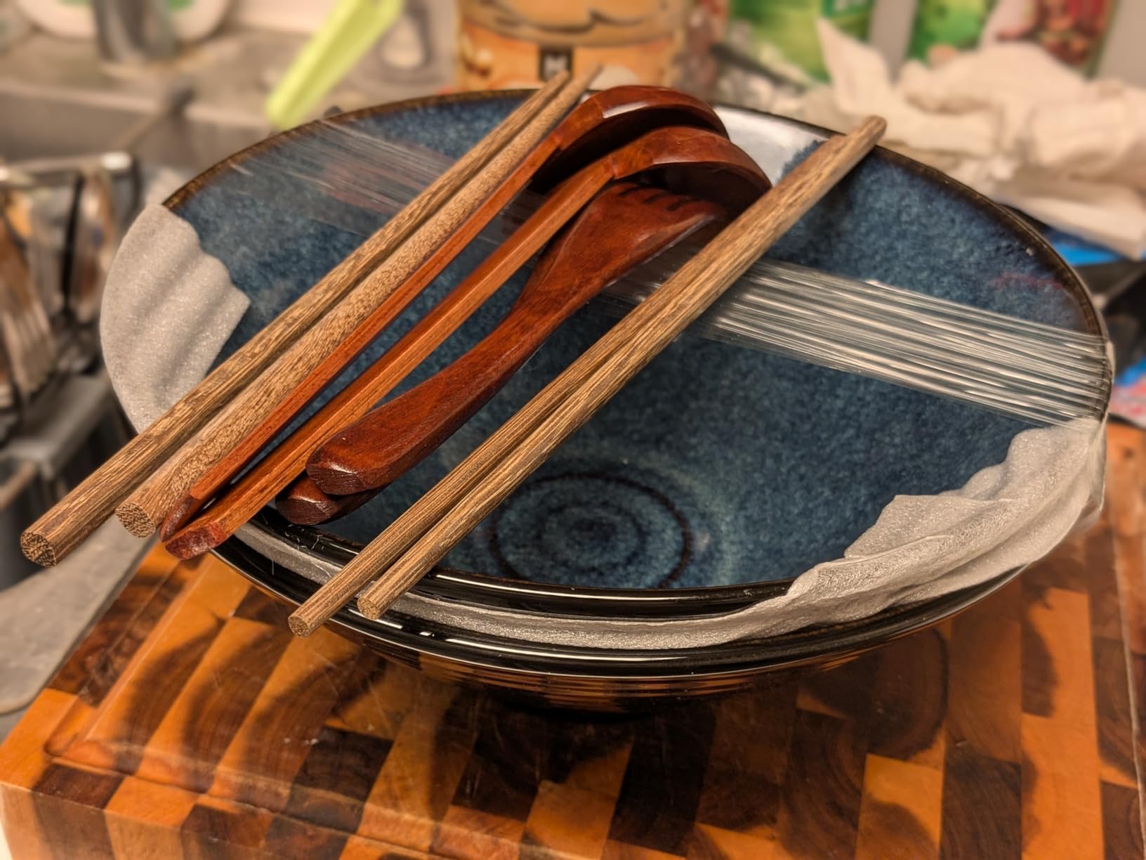 8-Inch 2 Sets Ceramic Ramen Bowl (8 Piece) - Japanese Porcelain Dishwasher Microwave Safe Salad Noodles Cereal Pasta Soup Large Bowls with Chopsticks Forks Spoons for Men Women Housewarming Gift customer photo 1