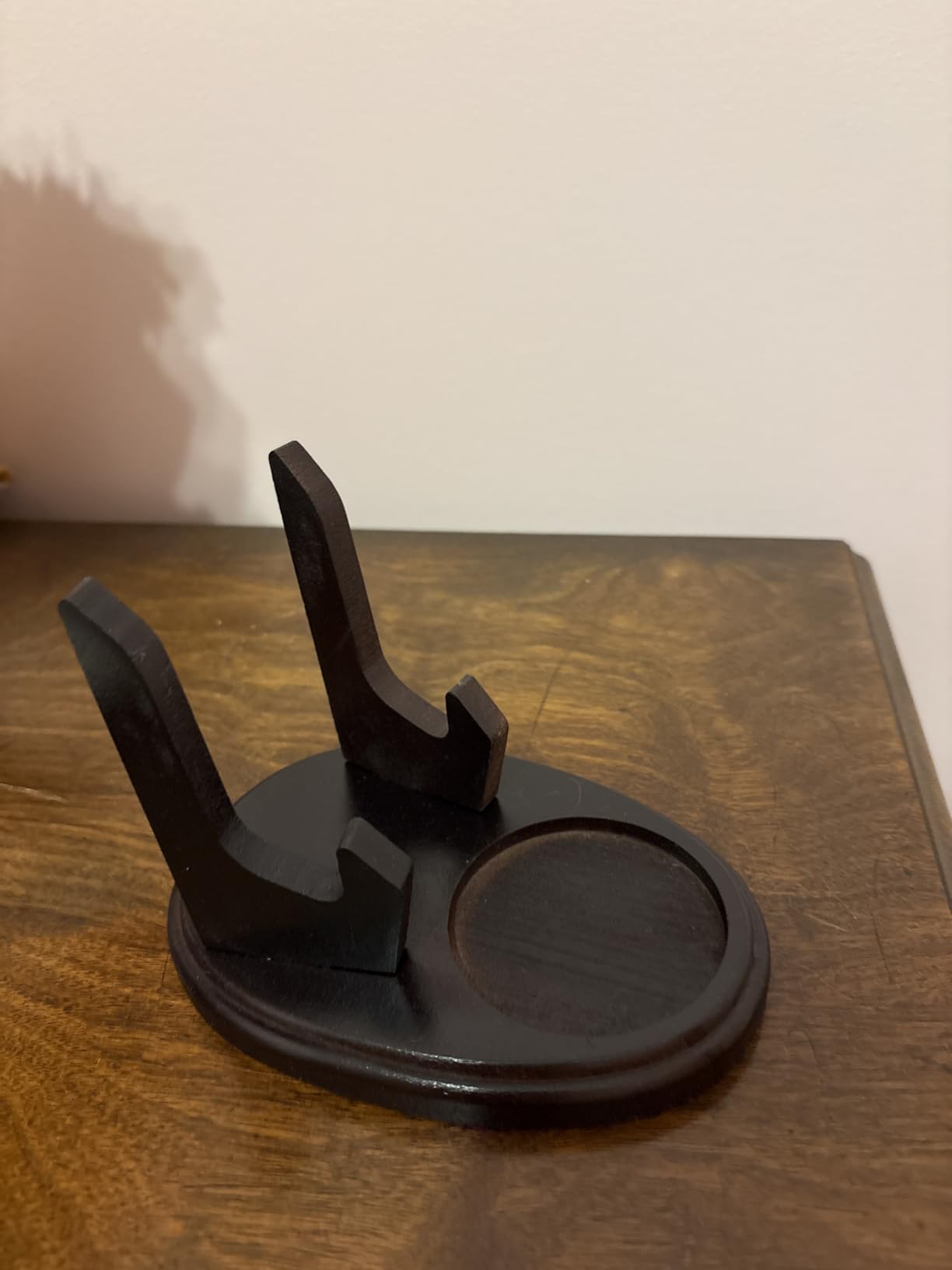 PH PandaHall 2pcs Wood Tea Cup and Saucer Display Stand, Brown Single Cup Display Wooden Saucer Holder Racks Organizer for Kitchen Table Plate Art Decorative, 5.9x3.8x4.4 inch customer photo 2