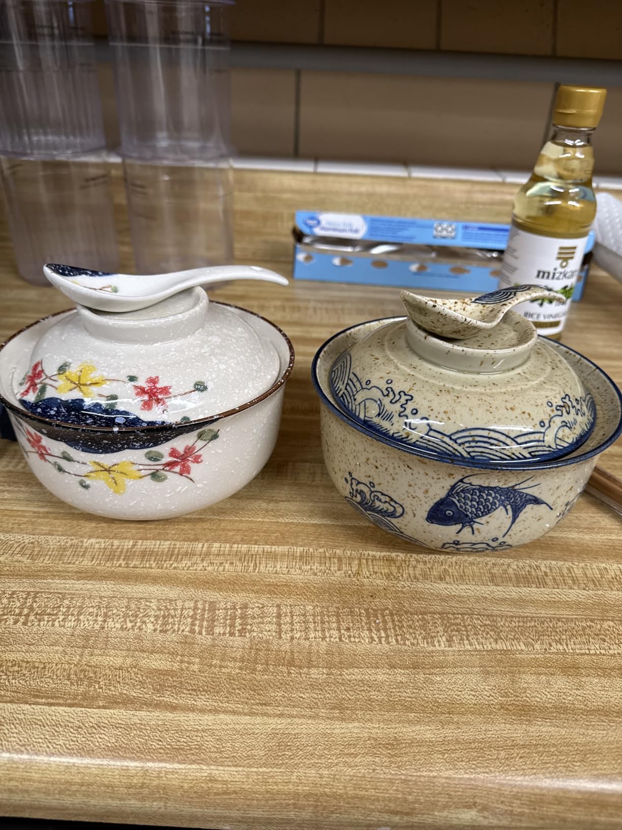 2 Pieces Ceramic Ramen Bowls, 25 Oz Large Soup Bowl with Lid, Spoon, Chopstick, Hand-painted Japanese Tableware for Noodles, Salad, Rice, Microwave Dishwasher safe customer photo 2