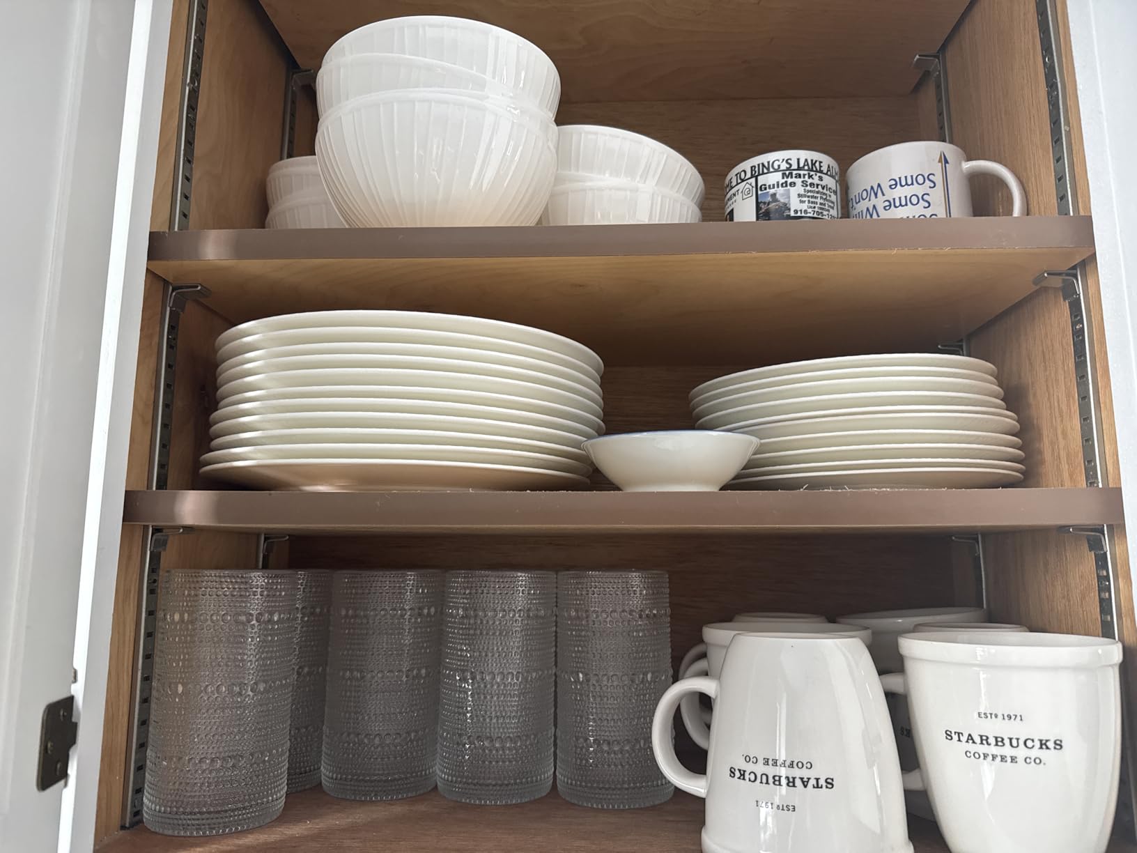 KINGSTONE 24-Piece Bone China Dinnerware Set with 40-Piece flatware, White Lightweight Porcelain Service for 8, for Family Dining, Restaurants, Gifting, Microwave and Dishwasher Safe customer photo 1