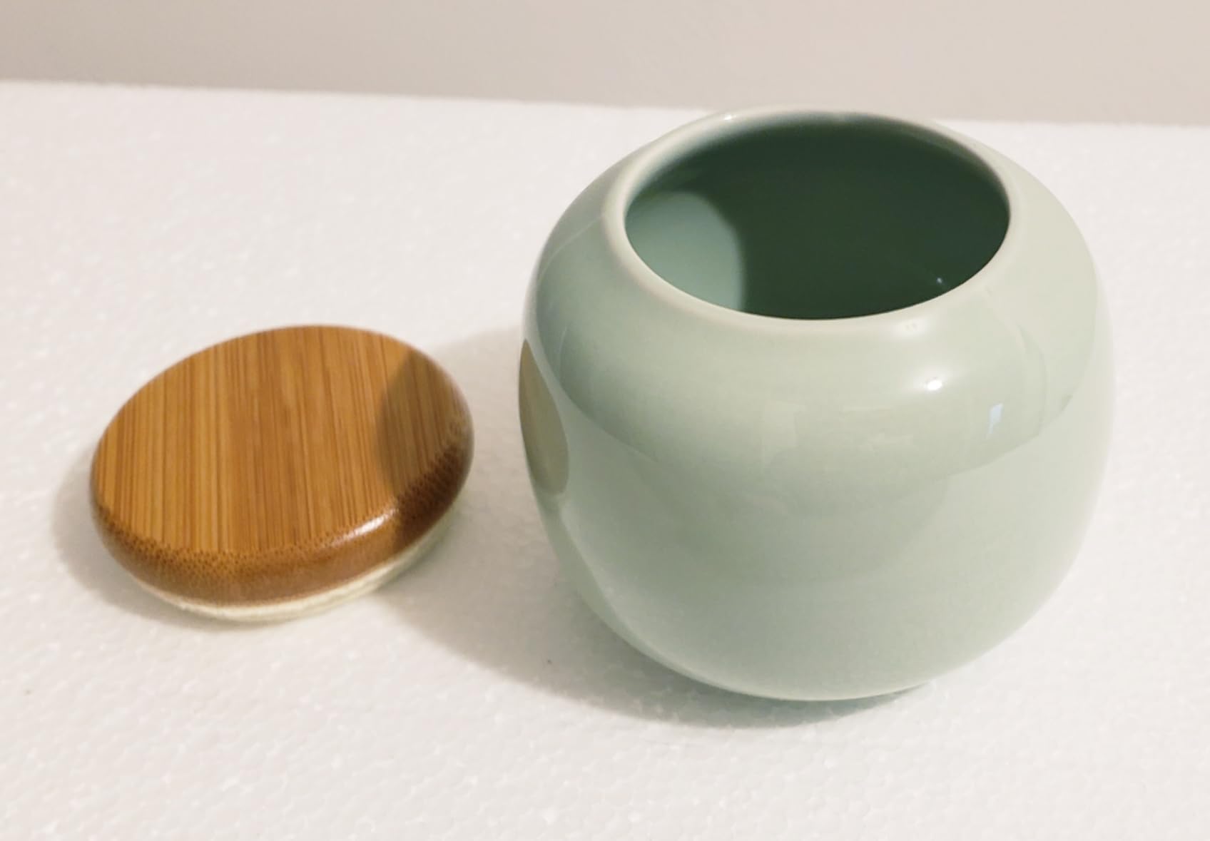 Artcome Ceramic Matcha Powder Jar with Bamboo Lid, Matcha Powder Container for Kitchen & Tea Lovers, Storage Container for Matcha Powder & Tea Leaf, Airtight & Stylish for Matcha Powder Storage customer photo 2