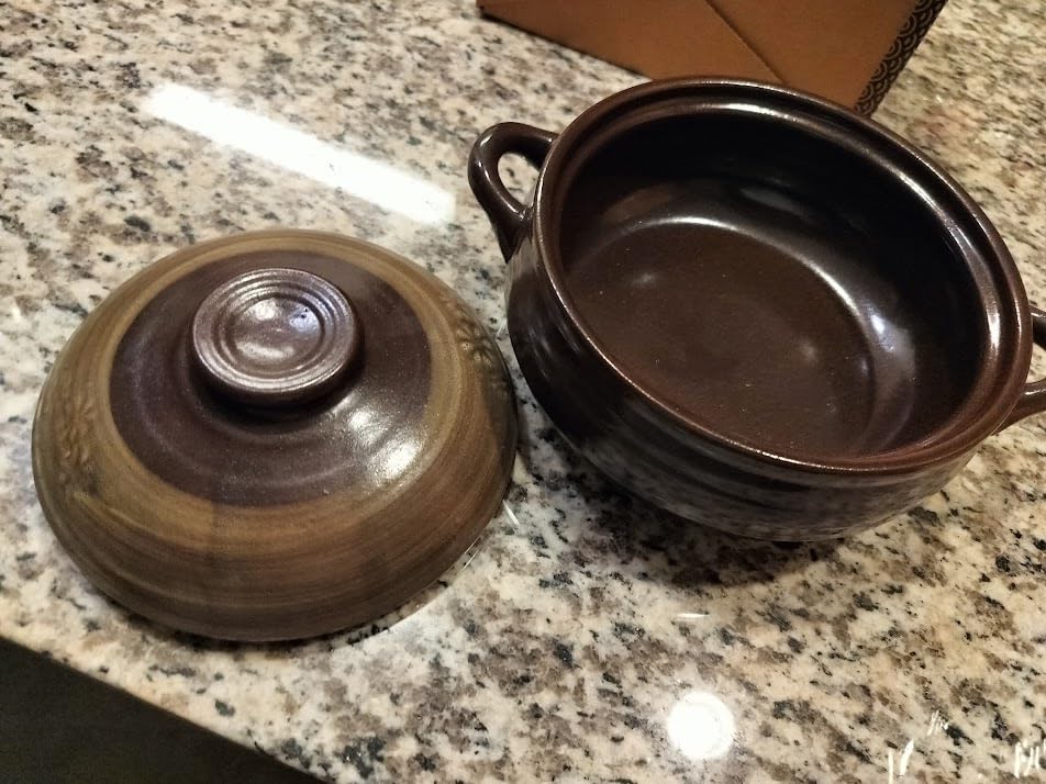 Korean Stone Bowl (34oz) Clay Pot for Cooking Korean Dishes - Brown, Large, Rustic Style - Dolsot, Ttukbaegi, Onggi, Kimchi Stone Donabe - With Lid customer photo 1