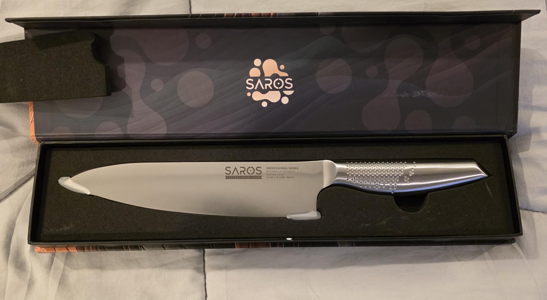 8 Inch Japanese Kitchen Knife - Professional Gyuto Chef Knife Made of 1.4116 German Steel, All-Steel Anti-Slip Handle, Razor Sharp Blade in Gift Box for Home & Restaurant customer photo 1