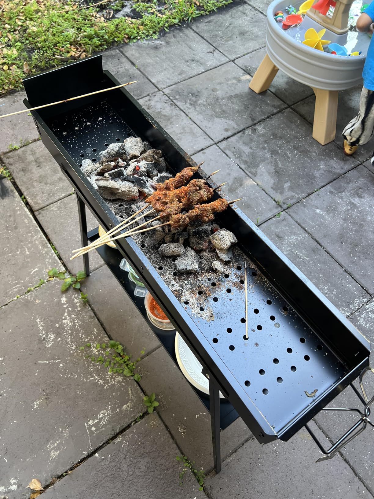 WILLBBQ Charcoal Grills Commercial Quality Portable Multiple Size Hibachi BBQ Lamb Skewer Folded Camping Barbecue Grill for Backyard Party Picnic Travel Outdoor Cooking Use(31.6x7.1x5.1 inch),BLACK customer photo 2