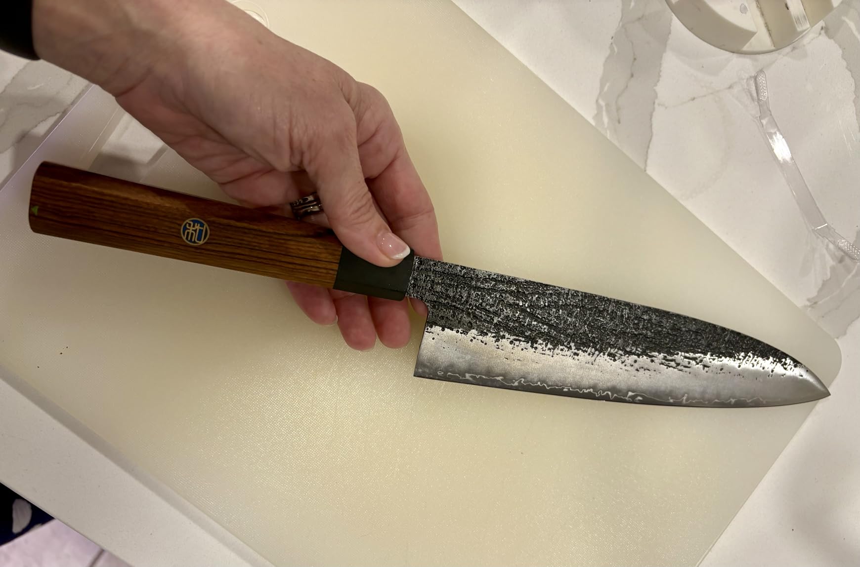 HOSHANHO 8 Inch Chef Knife, 9 Layers 10CR15MOV High Carbon Steel Kitchen Knife, Japanese Professional Gyuto Chefs Knives with Octagonal Rosewood Handle customer photo 1