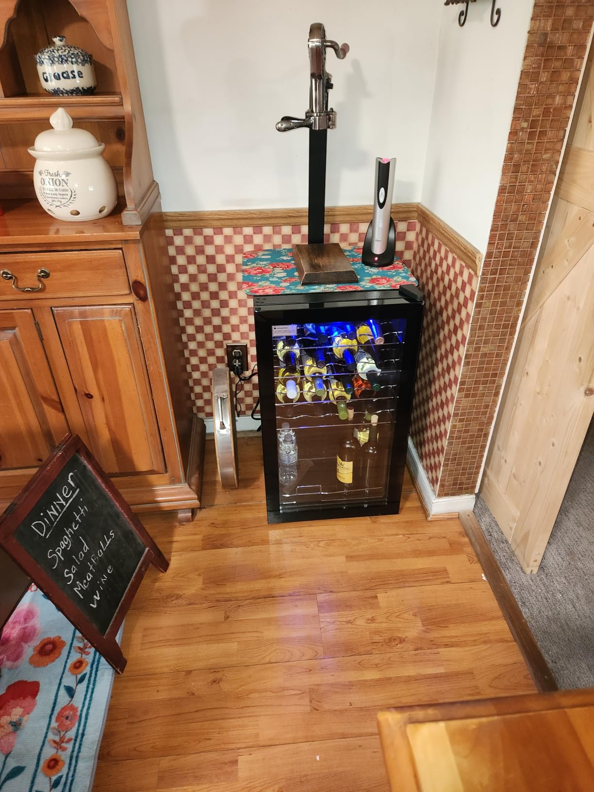 Icyglee 25 Bottle Compressor Wine Cooler Refrigerator, Freestanding Wine Cellar with 41-64°F Adjust Temp & Double-layer Glass Door for Red and White, Wine Cooler for Home Bar, Black customer photo 1