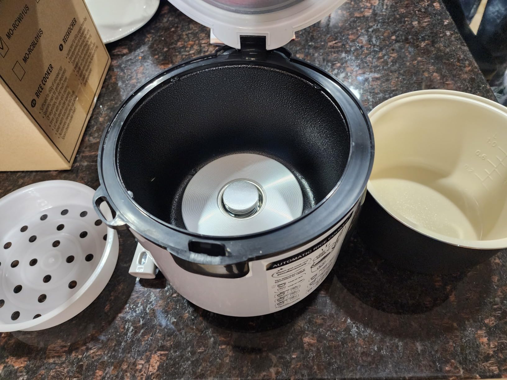 5-Cup Uncooked Rice Cooker, Electric One-Touch for Asian Japanese Sushi, Stainless Steel Inner Pot with Removable Lid & Steamer, Automatic Keep Warm, Silver customer photo 2
