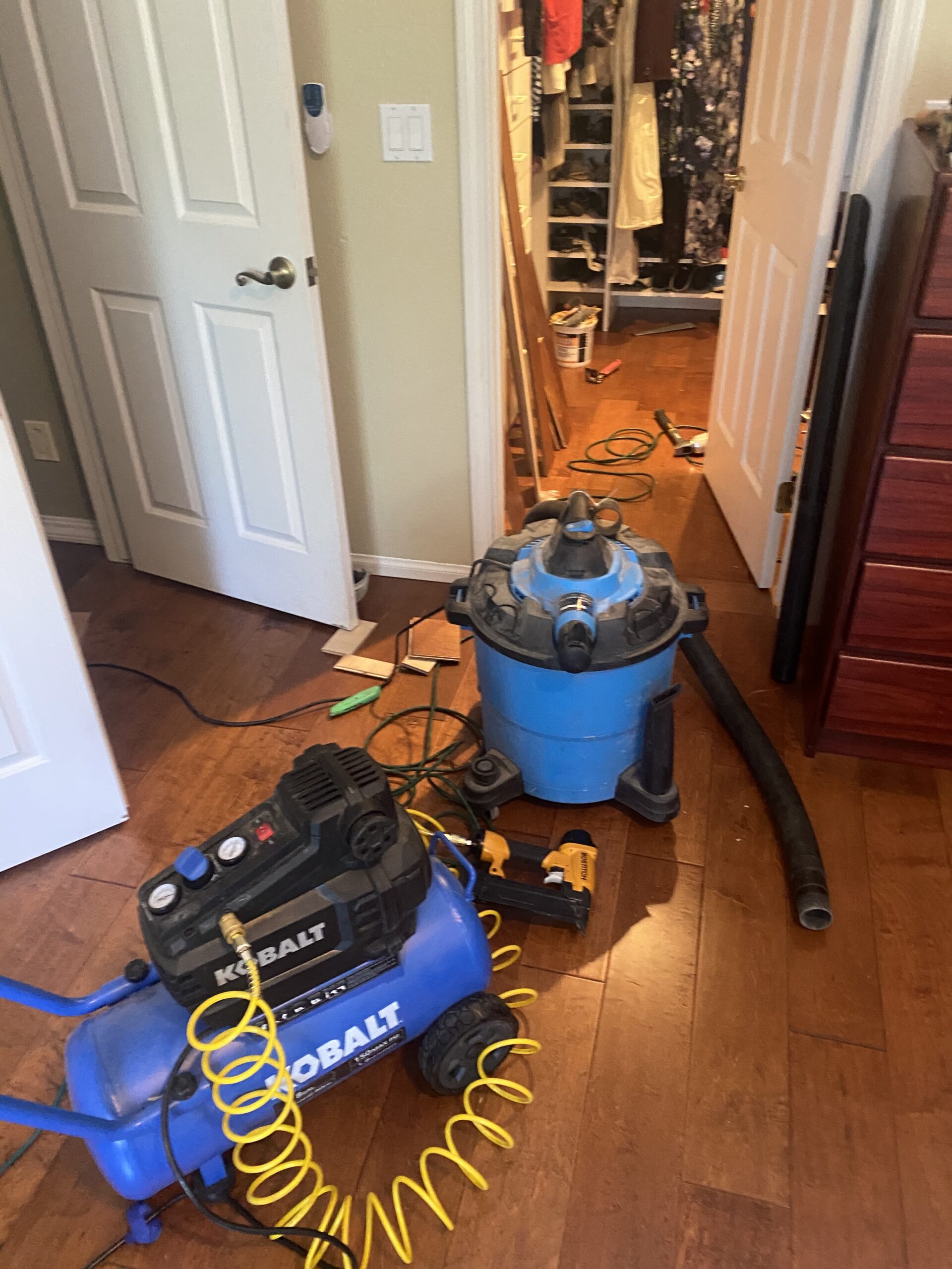 Bostitch Hardwood Flooring Cleat Nailer customer photo 2