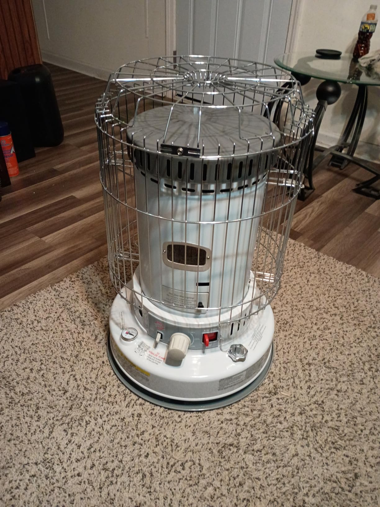 Comfort Glow Indoor Kerosene Convection Heater, 23,800 BTUs, Grey - KW-24J | Heater for Winter Emergencies, 360 Degree Heating Radius, Heats up to 1,000 sq. ft., Operates up to 12 Hour on One Tankful customer photo 1