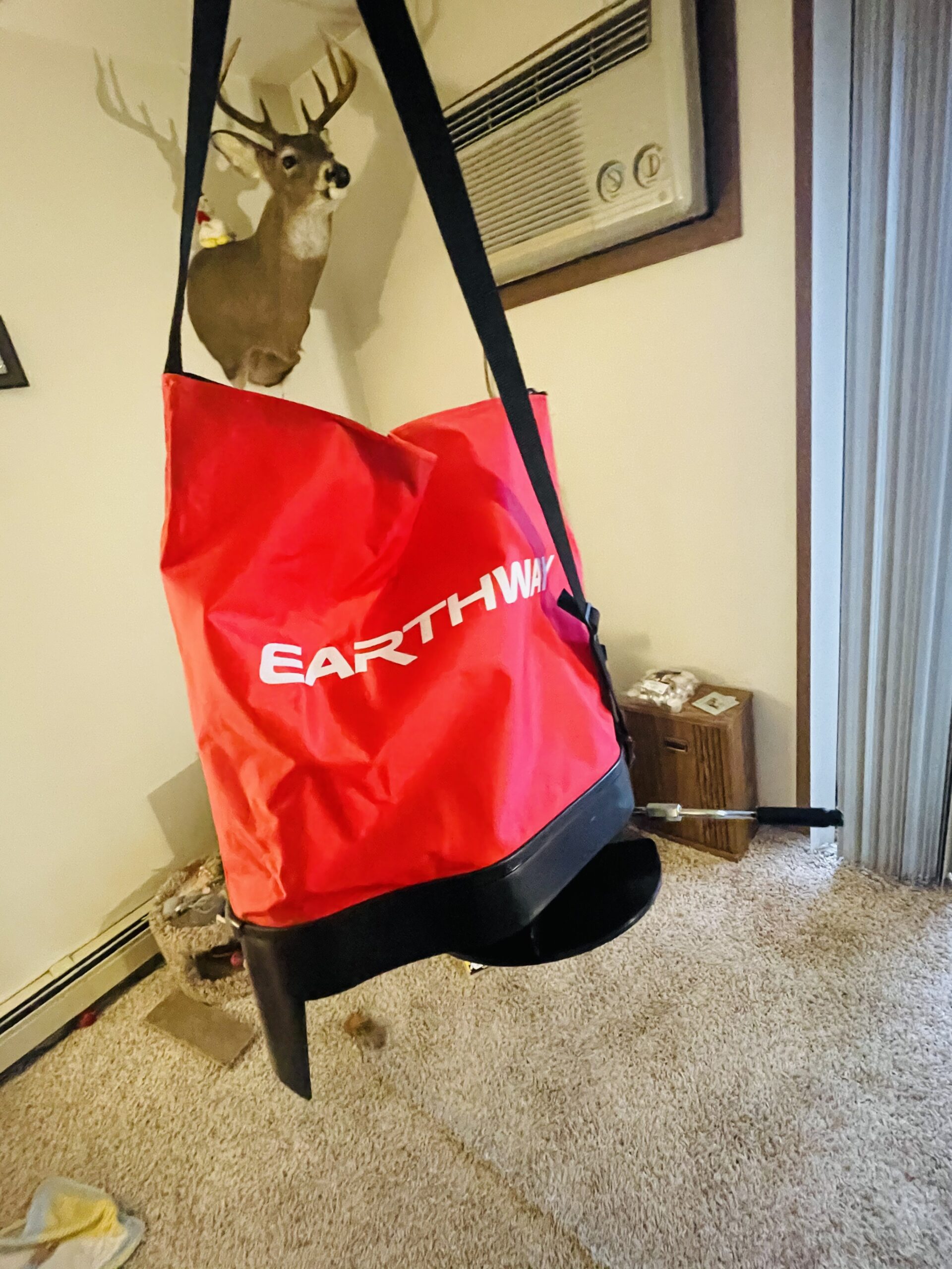 EarthWay Products 2750 25lb Nylon Bag Seeder Spreader - Red, Durable, Water Resistant, Food Plot Equipment, Seed Spreader, Grass Seeder Made for Hunters, Farmers, Gardeners, Lawn Maintenance customer photo 1