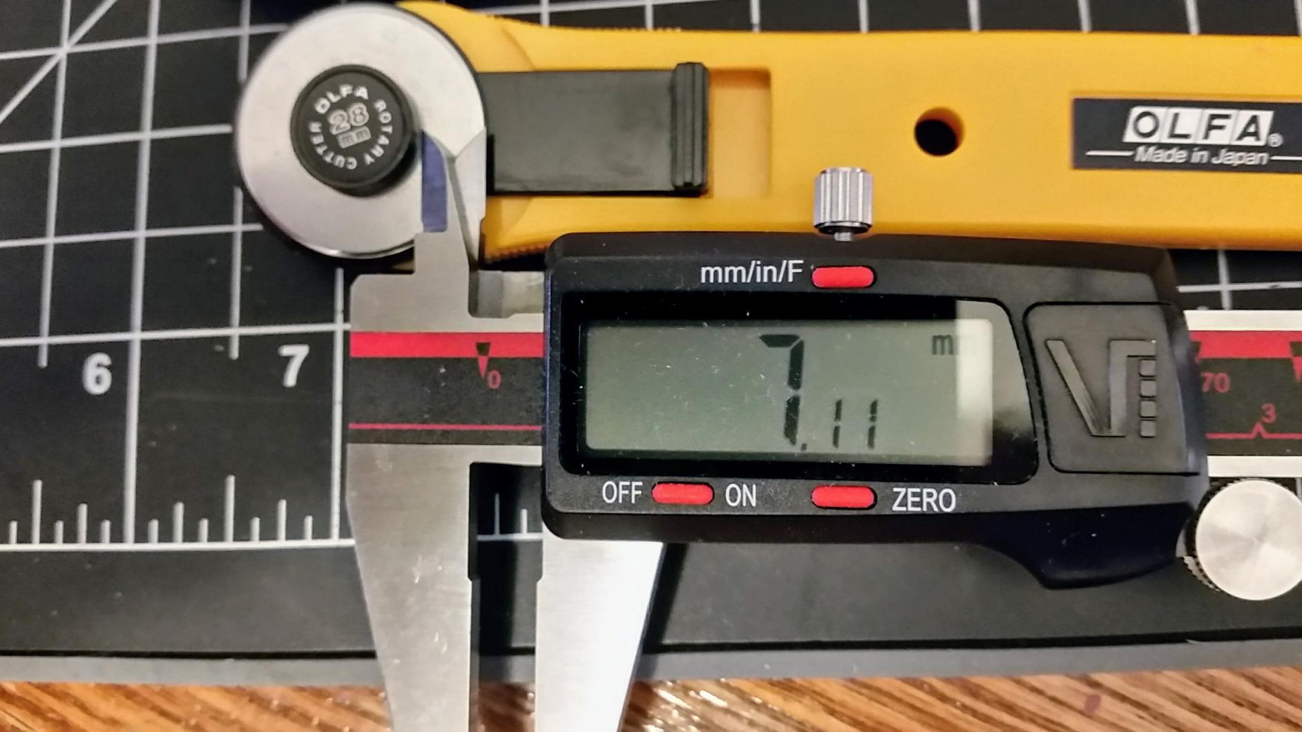 Olfa Standard Rotary Cutter 28mm customer photo 1