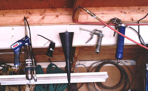 Lincoln 1162 Pneumatic Grease Gun with 30
