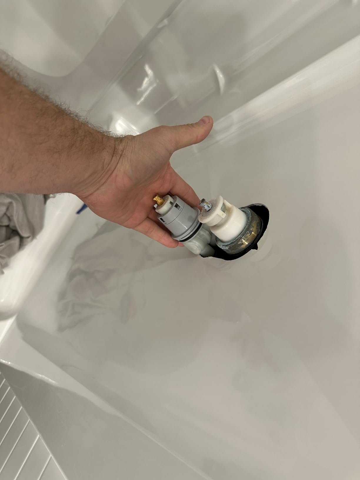 Delta Foundations 13 Series 2-Spray Shower Faucet Set, Brushed Nickel Shower Head and Handle Set, Valve Trim Kit, Stainless BT13210-SS (Valve Not Included) customer photo 1