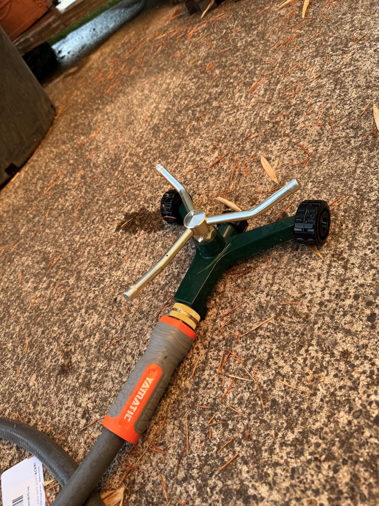 Orbit 58257N Lawn and Garden 3-Arm Metal Sprinkler with Wheel Base customer photo 2