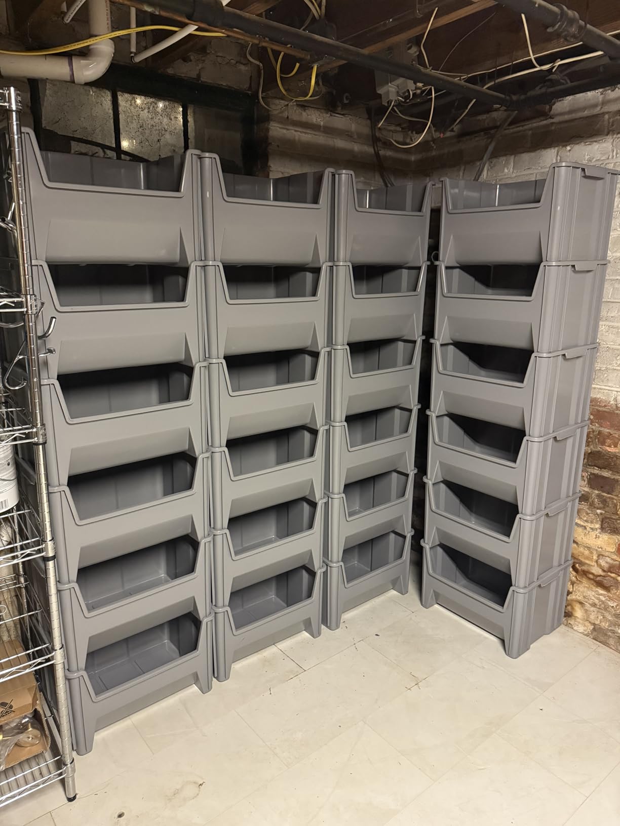 Akro-Mils 13018 Stak-N-Store Stackable Storage Bins, Heavy Duty Garage Storage Containers, Open Front Plastic Organizer for Tools, Shelves, Closet Organizer, 17-1/2