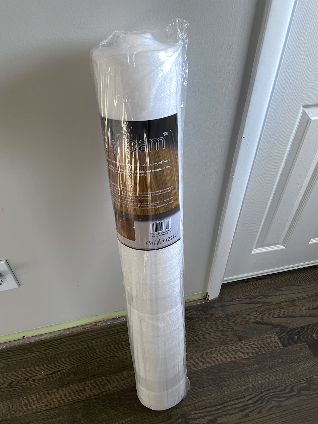 PolyFoam Multipurpose Foam Underlayment - 100 sq ft Roll for Laminate & Wood Flooring, Moisture-Resistant, Shock-Absorbing, Lightweight, Easy to Install, Made in USA customer photo 1