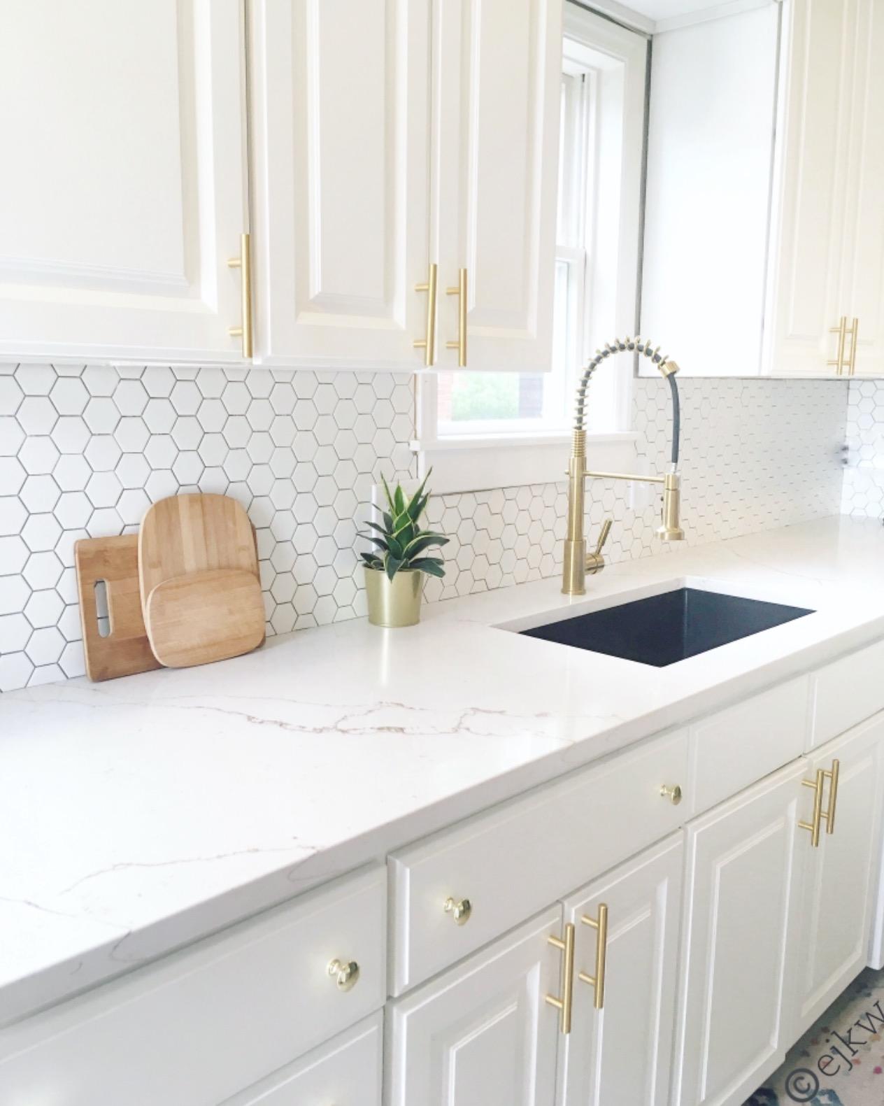 KRAUS Quarza 31-inch Undermount Single Bowl Granite Kitchen Sink in Black Onyx, KGU-413B customer photo 2