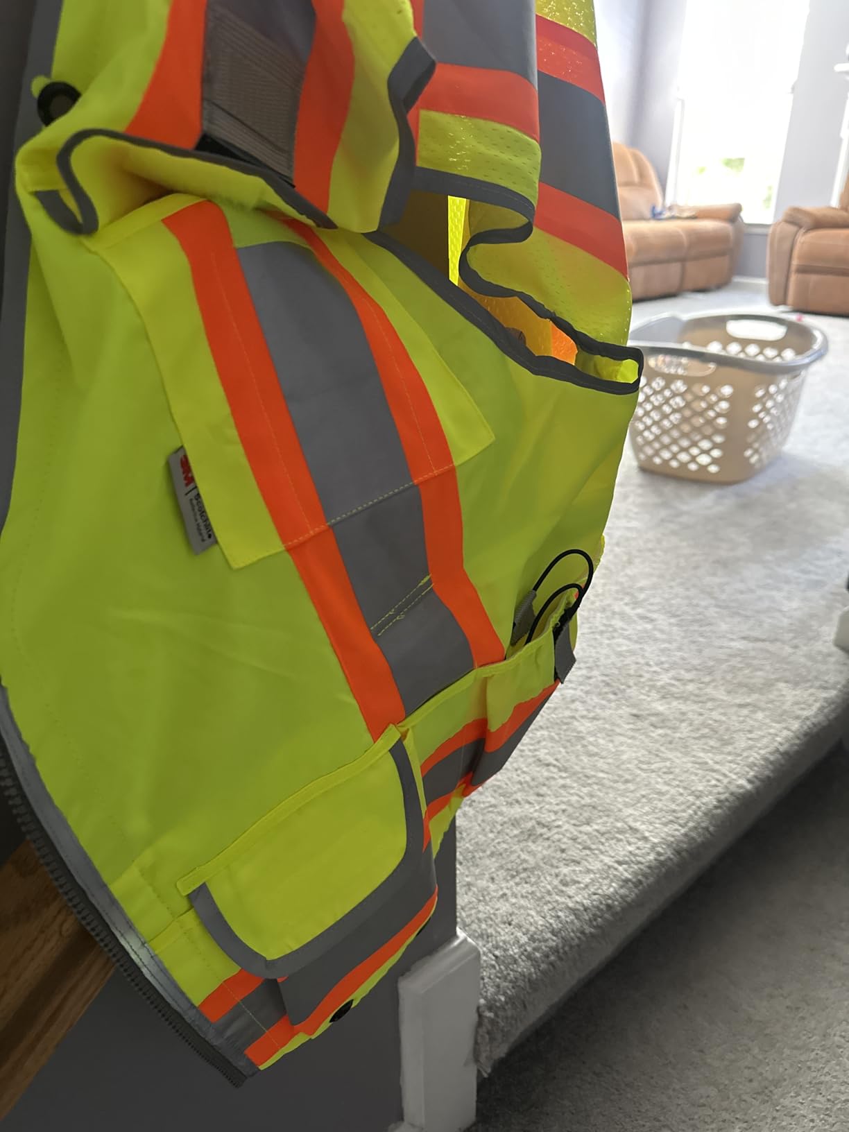Radians SV55 Class 2 Heavy Woven Two Tone Engineer Vest with Padded Neck to Support Extra Weight in Cargo Pockets, Green, X-Large customer photo 1