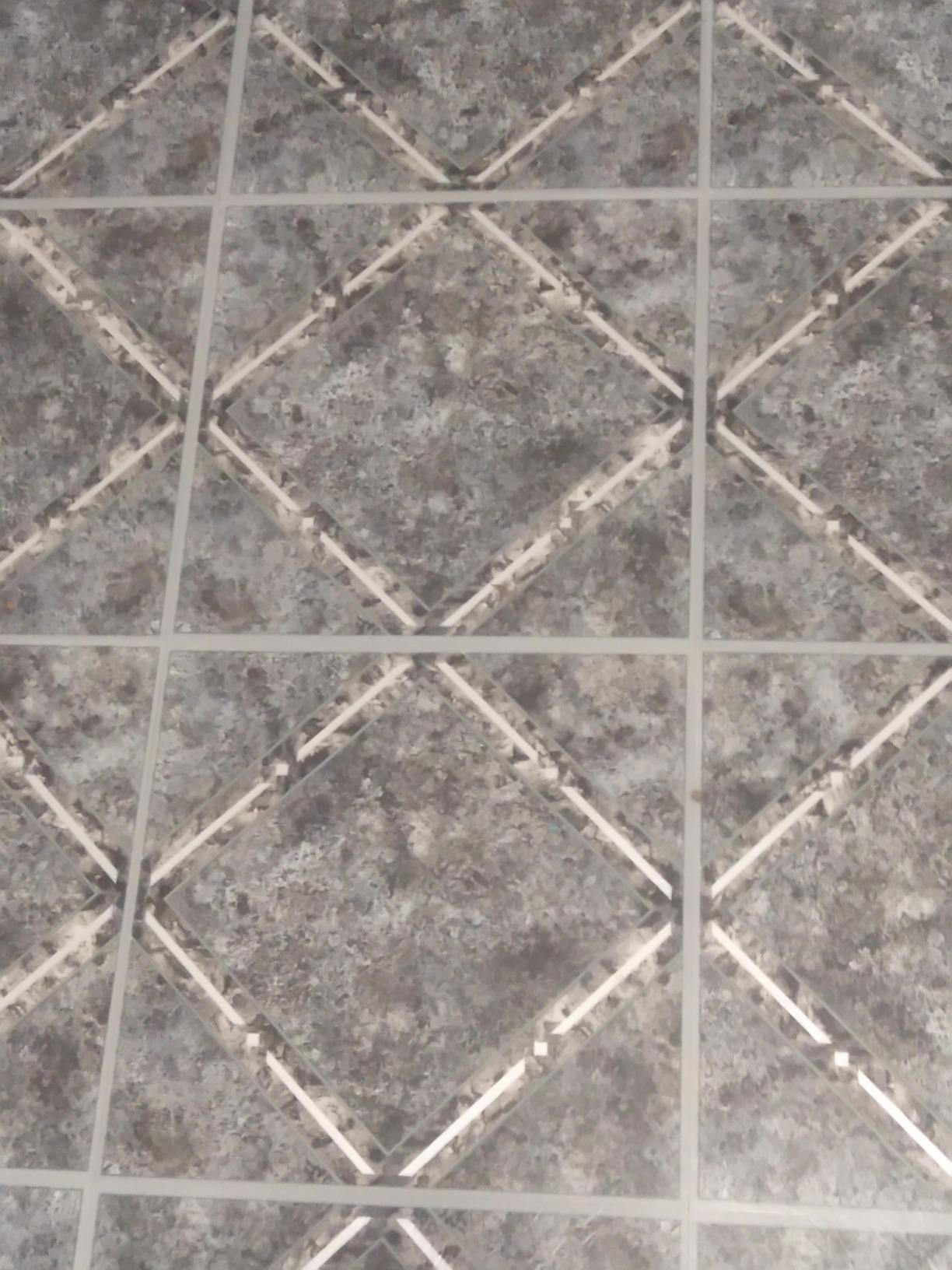Tivoli Peel & Stick Vinyl Floor Tiles, 45-Pack, 12 x 12 in, Oak | Self-Adhesive Backing and Multi-Plank Coverage Pack customer photo 2