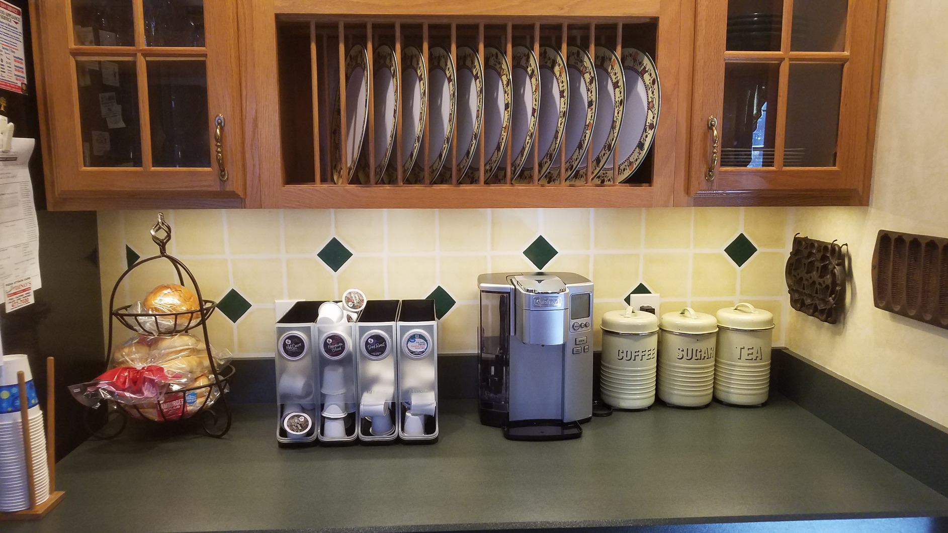 PureOptics LED Under Cabinet Lighting Kit, 3-Bars, 9 Inches Each, DIY Tool-Free Installation, Warm White, 2700K, 1080 Lumens, 15 Watts, Home Accent (LEDUC9-3WK) customer photo 2