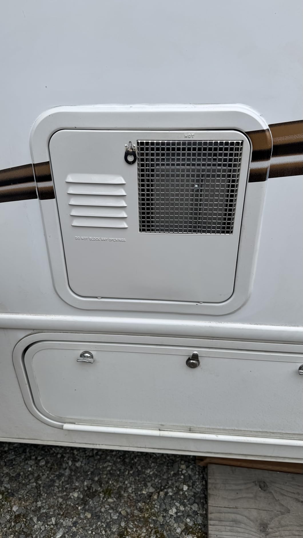 Suburban SW6DE 6-Gallon RV Water Heater, DSI & Electric (5239A) | Porcelain-lined steel tank, replaceable anode rod doubles as drain, 12,000 BTU, Incoloy element, part 5239A customer photo 1