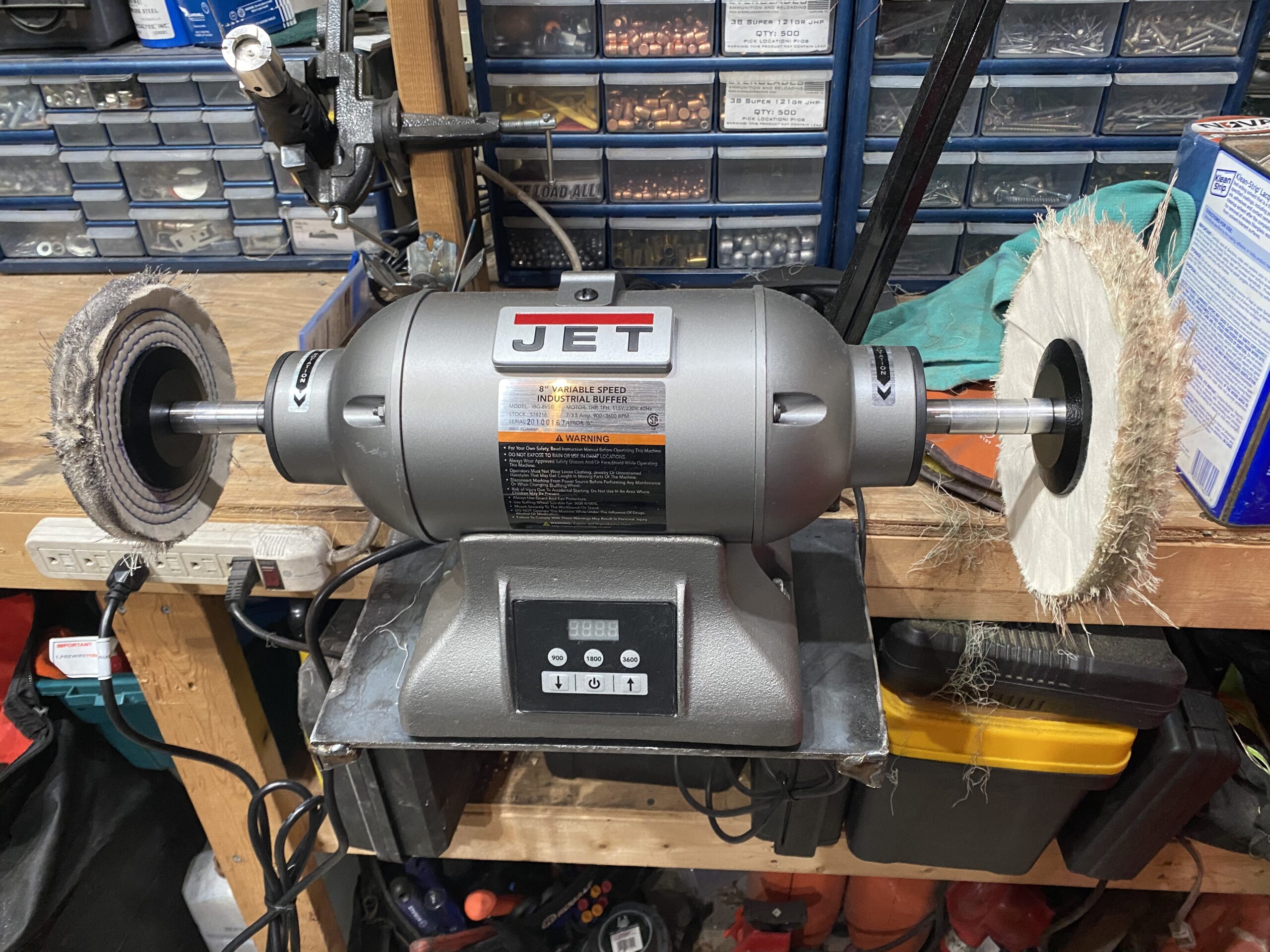 JET 8-Inch Industrial Bench Buffer, Variable Speed, 1 HP, 115/230V 1Ph (IBG-8VSB) customer photo 2