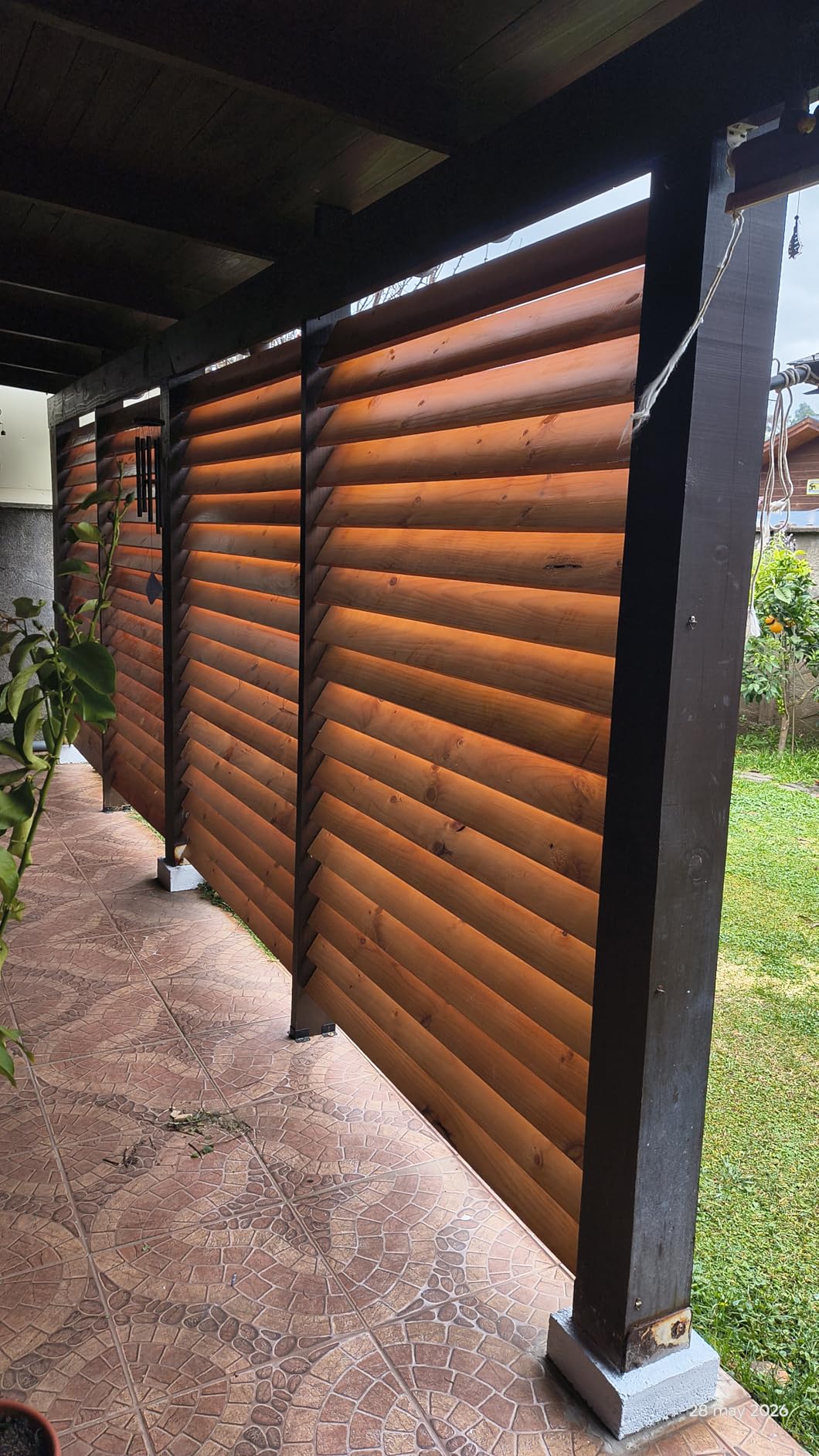 Pylex Deck Sunblind System 11060, Louvers Bracket Shutter Hardware Kit, Up to 11 Boards (48'') - Black customer photo 1
