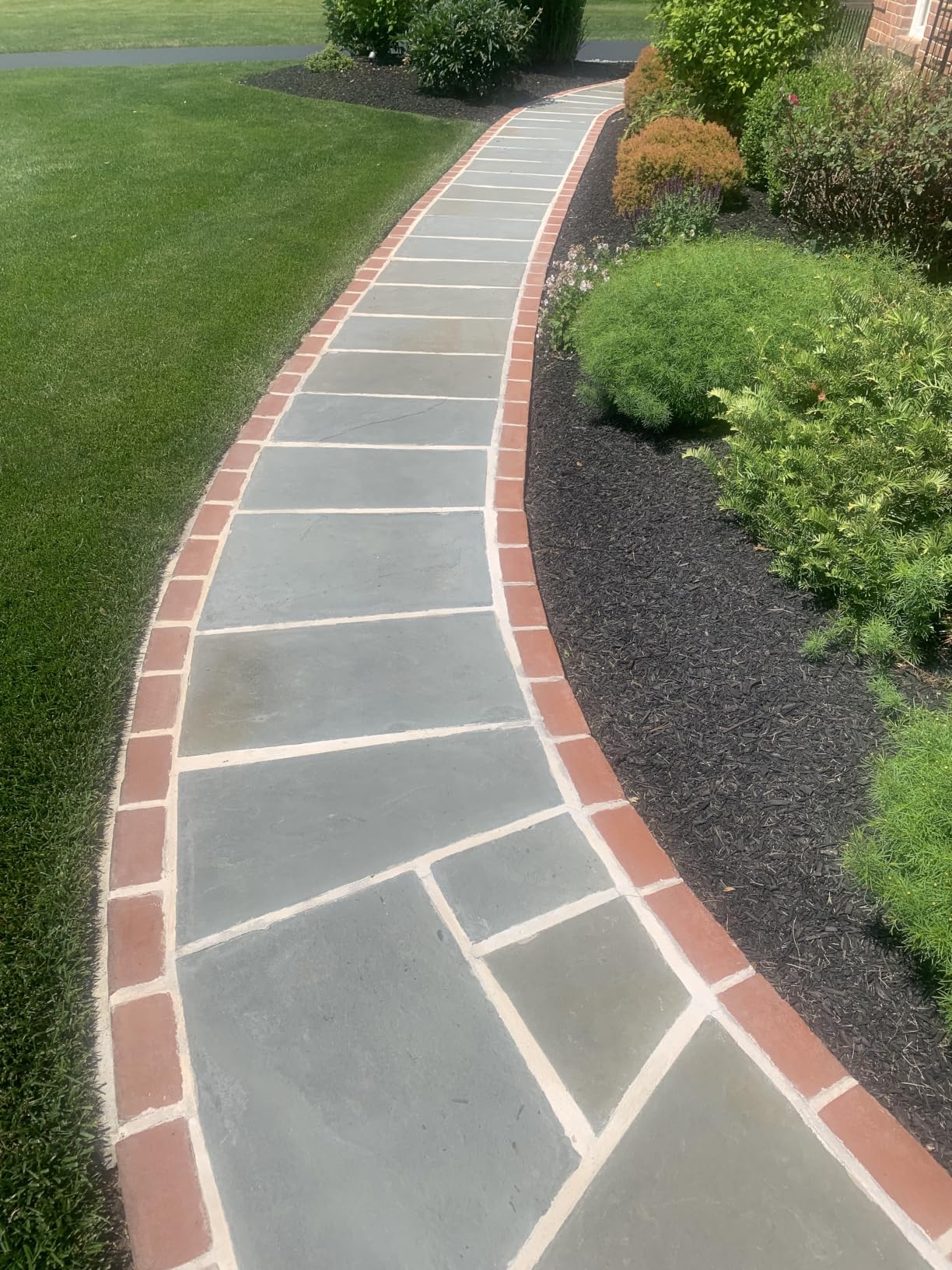 Armor SX5000 WB Water-Based Silane-Siloxane Sealer for Concrete, Brick, Pavers, Stone - Matte Concrete Sealer - 1 Gallon customer photo 1