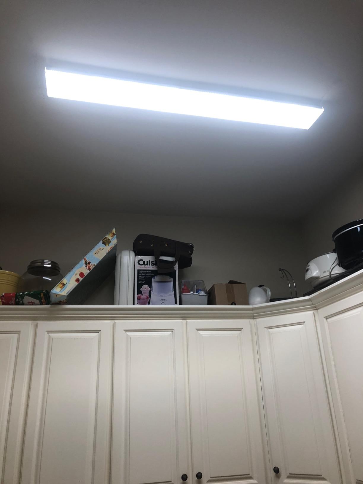 4FT LED Wraparound 40W Wrap Light, 4400lm, 4000K Neutral White, 4 Foot Shop Lights for Garage, 48 Inch LED Light Fixtures, Fluorescent Tube Replacement, 4 Pack customer photo 2