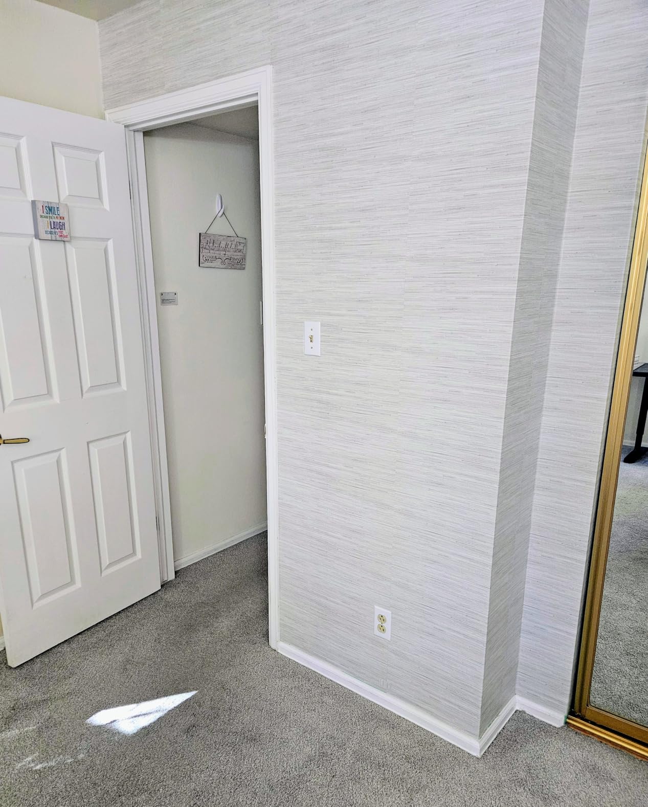 NuWallpaper Steel Blue Grassweave Peel & Stick Wallpaper, NU2874 customer photo 2