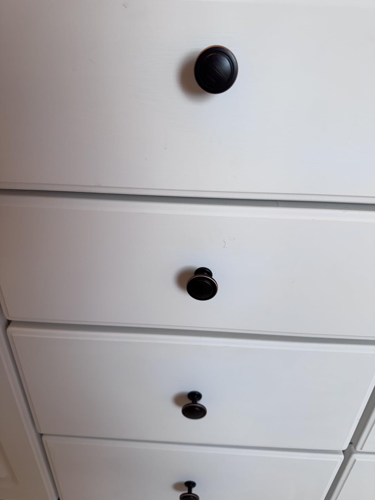 KOOFIZO 10 Pack Oil Rubbed Bronze Cabinet Knobs Pull Round Single Hole 1960 | Solid Hardware, Sturdy, Comfortable Grip, Brushed Bronze Kitchen Cabinet Drawer Knobs, for Dresser Cupboard Bedroom Bathroom customer photo 2