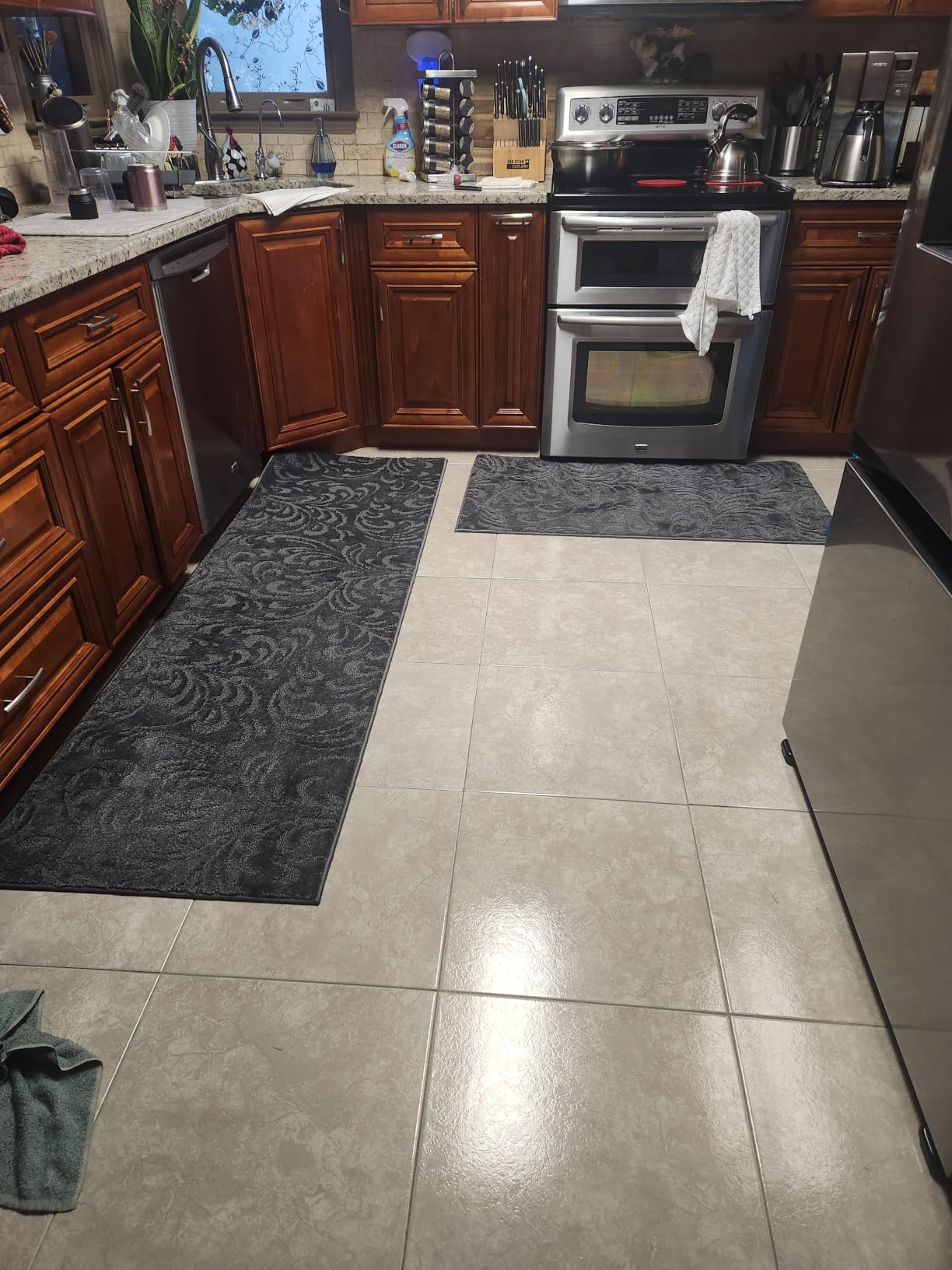 Non Slip Washable Carpet Runner Rug with Rubber Backing, Custom Floor Mat for Kitchen Hallway Stairs Bedroom Bathroom Entry, Anthracite Grey, Your Choice of Length, 26 Inch X 7 feet customer photo 1