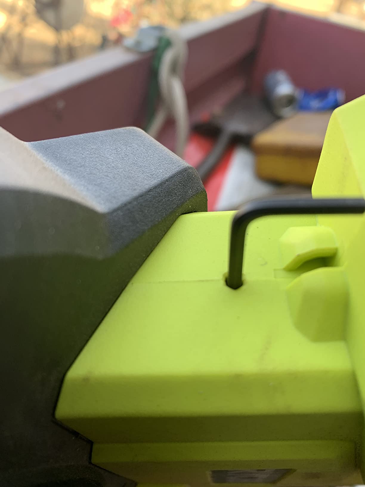 RYOBI ONE+ 18V Cordless 2-1/2 in. Compact Band Saw Tool ONLY P590 customer photo 2