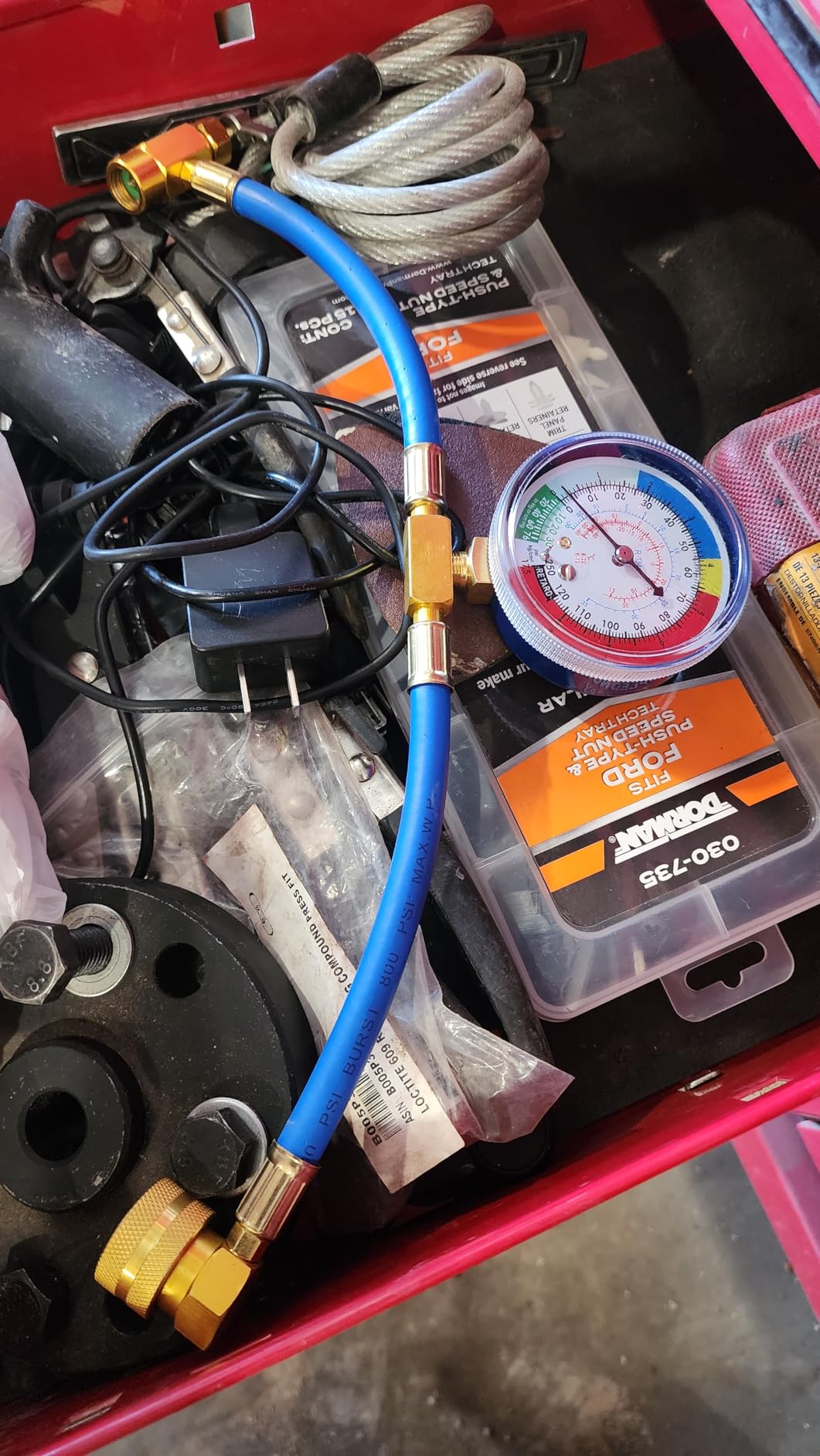 R134A R22 R12 AC Refrigerant Recharge Hose Kit, AC Recharge Hose with R134A Piercing Can Tap and Quick Coupler, Fits for R134A R22 R12 Air Conditioning Refrigerant 250 PSI customer photo 1