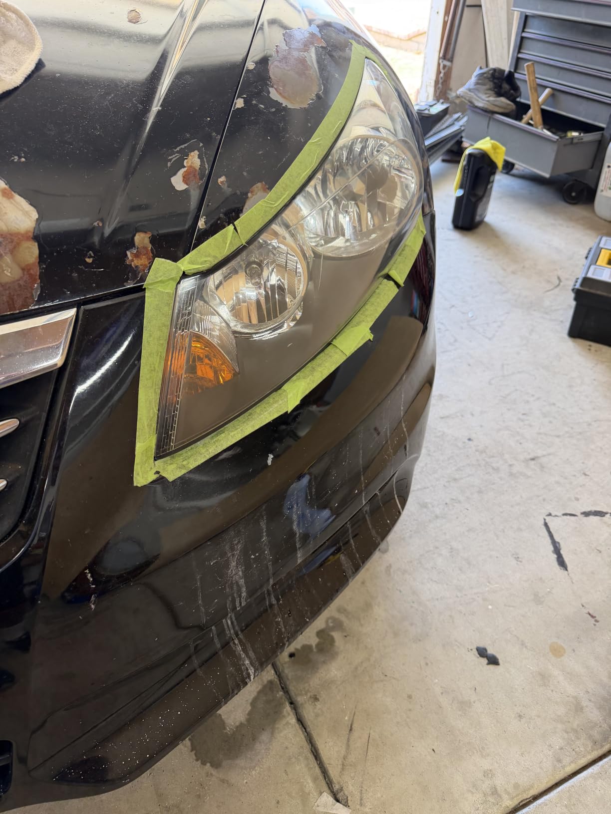 3M Ultra Headlight Restoration Kit (39195) - Contains Masking Tape, Light Sanding Discs, Wax Protectant and More, Use on Plastic Lenses Headlights, Taillights and More, Easy Heavy-Duty Restoration customer photo 2
