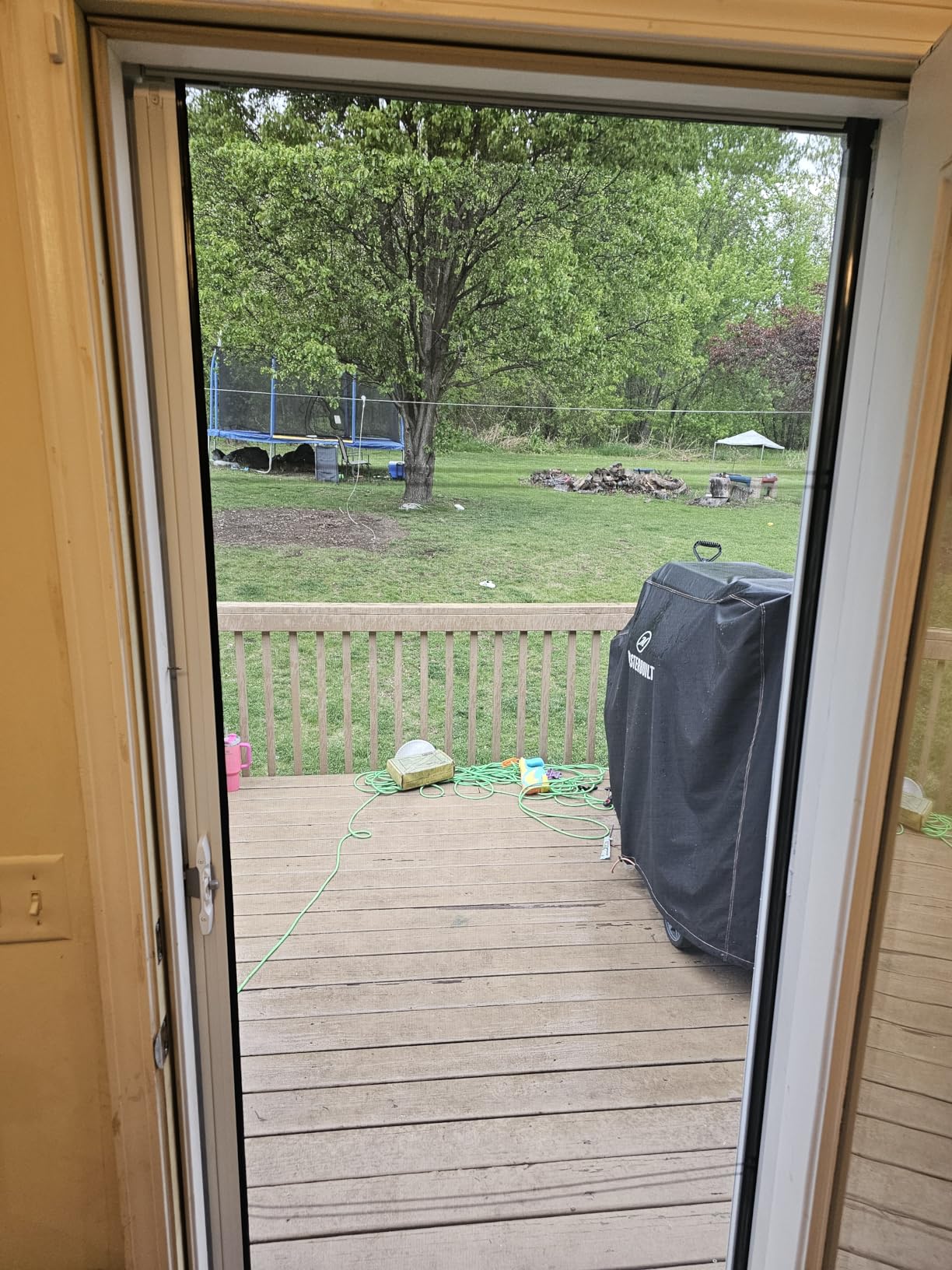 LARSON Brisa Sandstone Retractable Screen for Door with Thin Mesh Screen for High Visibility, Fits 80-in to 81-in Tall x 32-in to 36-in Wide Front Doors customer photo 2