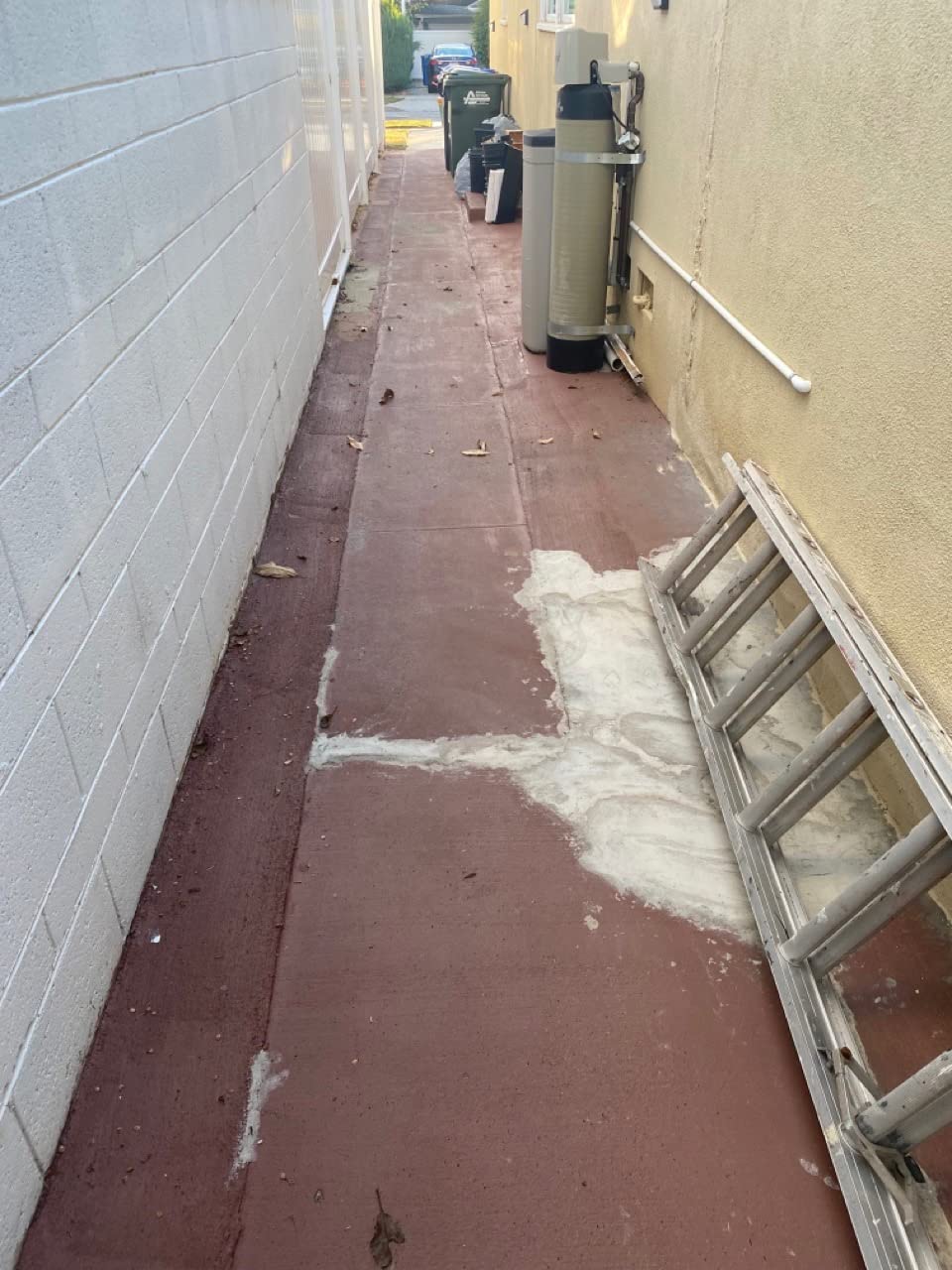 QEP 6 in. x 2 in. Comfort Grip Flat Margin Flooring Trowel with Bucket Hook (42112) customer photo 1