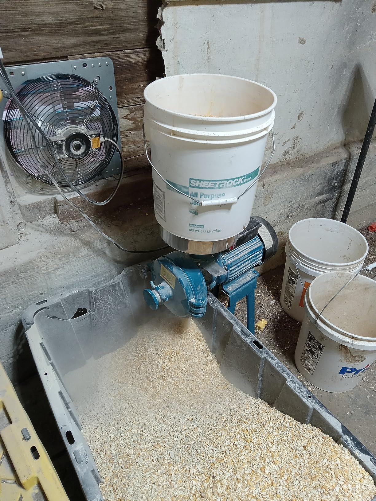 NAIZEA Electric Grain Mill Grinder, 3000W Wet & Dry Corn Mill Grinders,Commercial Flour Mill Machine with Funnel, Feed Grinders for Corn, Wheat, Rice, Coffee, Cereals(Wet Dry Grinder) customer photo 2