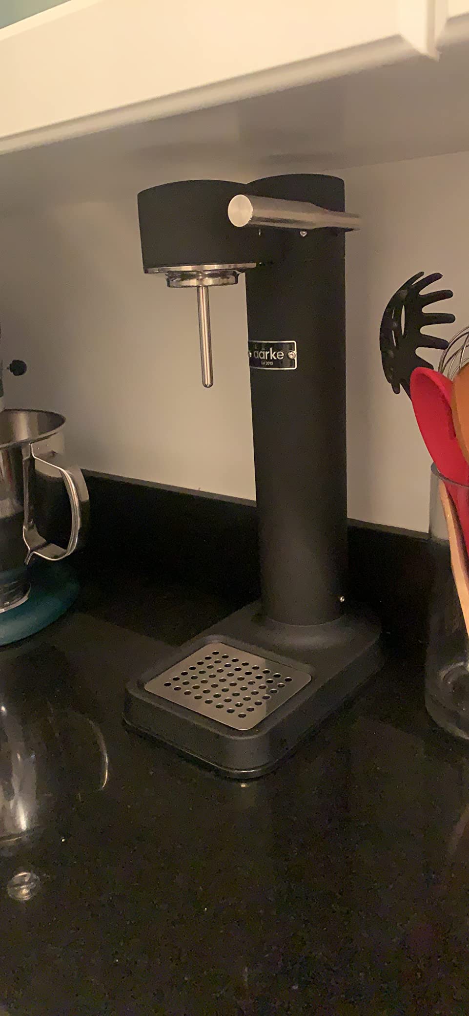 Aarke Carbonator 3 - Premium Sparkling Water Maker, Gold | Stainless Steel, Cordless Soda Maker for Home, Carbonated Water Machine, BPA-free PET Bottle Included customer photo 2