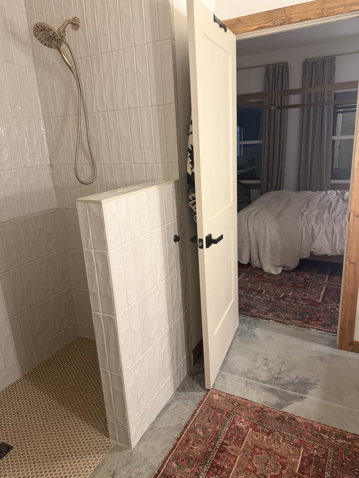 Delta Arvo 14 Series Brushed Nickel Shower Faucet Set with In2ition 2-in-1 Dual Shower Head and HandHeld Spray Combo, Valve Trim Kit, SpotShield Stainless 142840-SP-I (Valve Included) customer photo 2